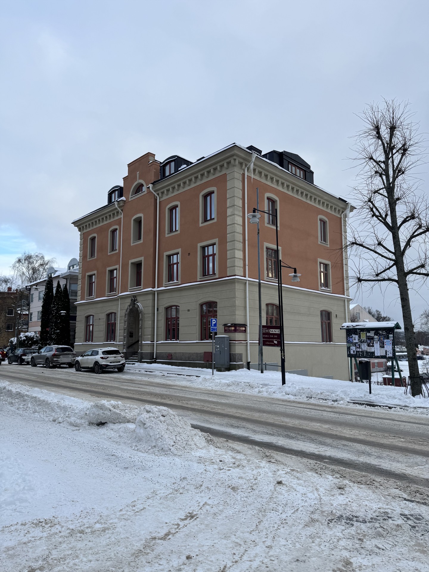 3 rok, Östra Storgatan
