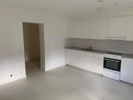 1 rok, Stora Bergsgatan