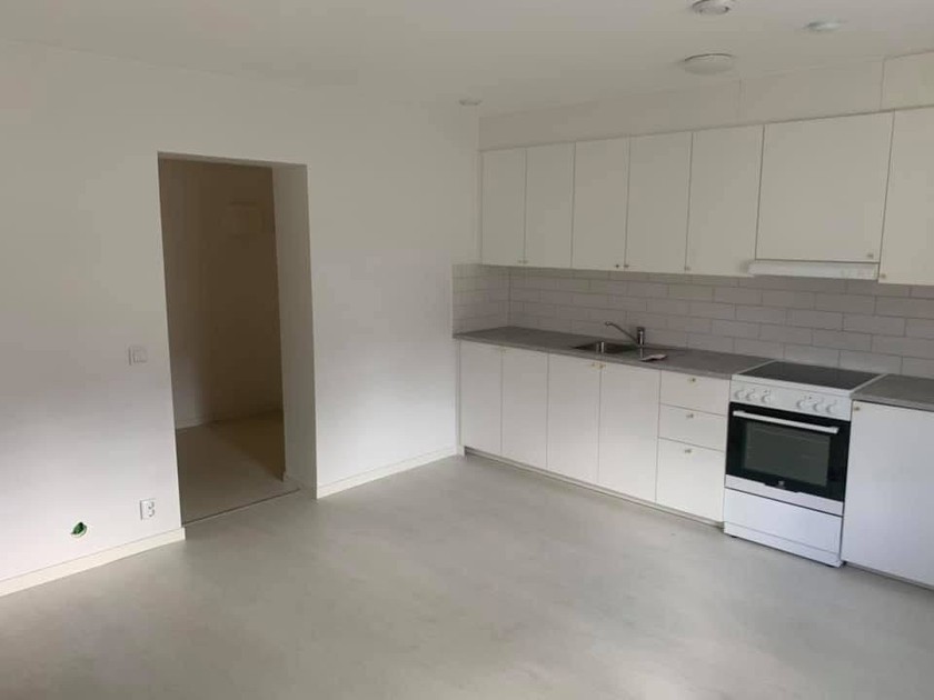 1 rok, Stora Bergsgatan