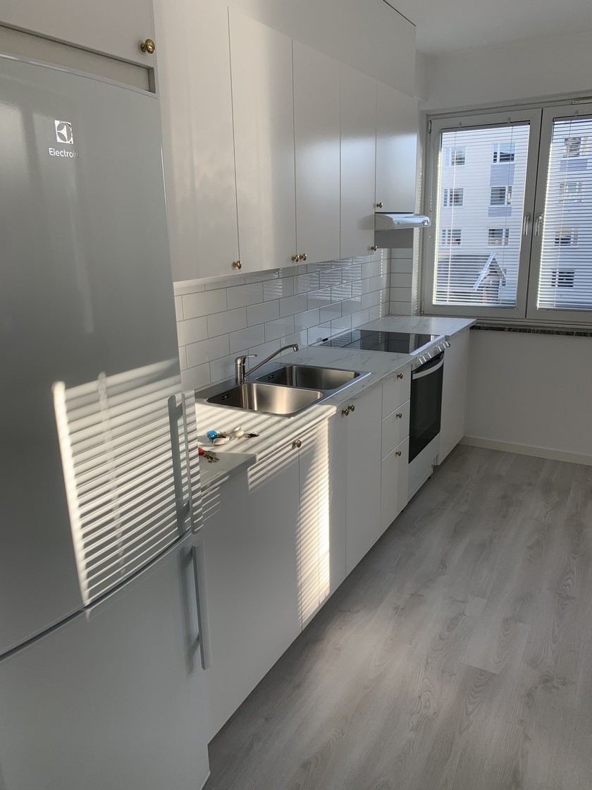 1 rok, Östra Storgatan