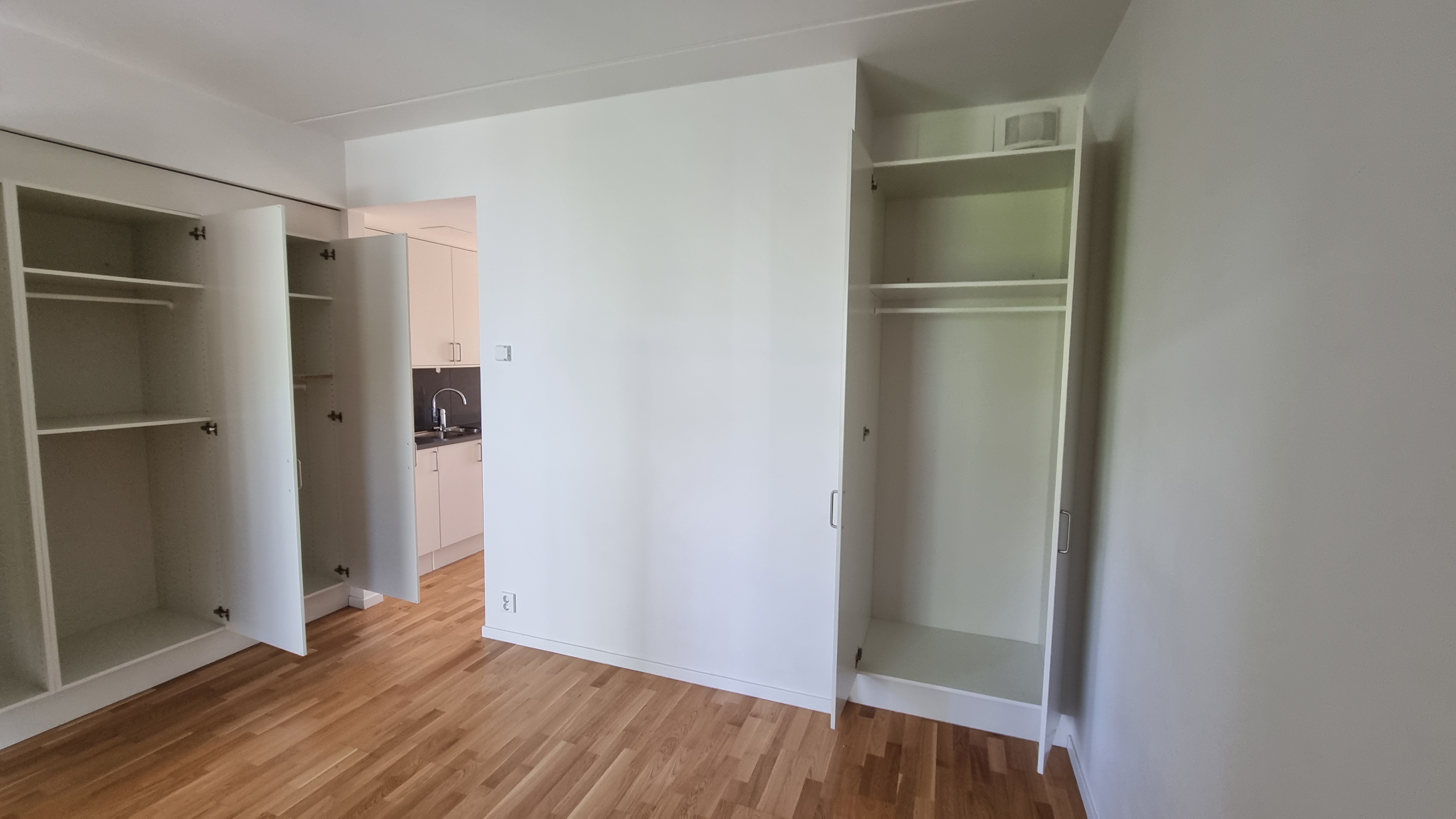 2 rum och kök, Botkyrka — 10 540 kr/mån — bild 4