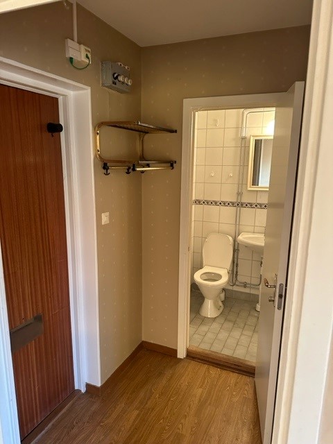 1 rum och kök, Upplands Väsby — 4 900 kr/mån — bild 3