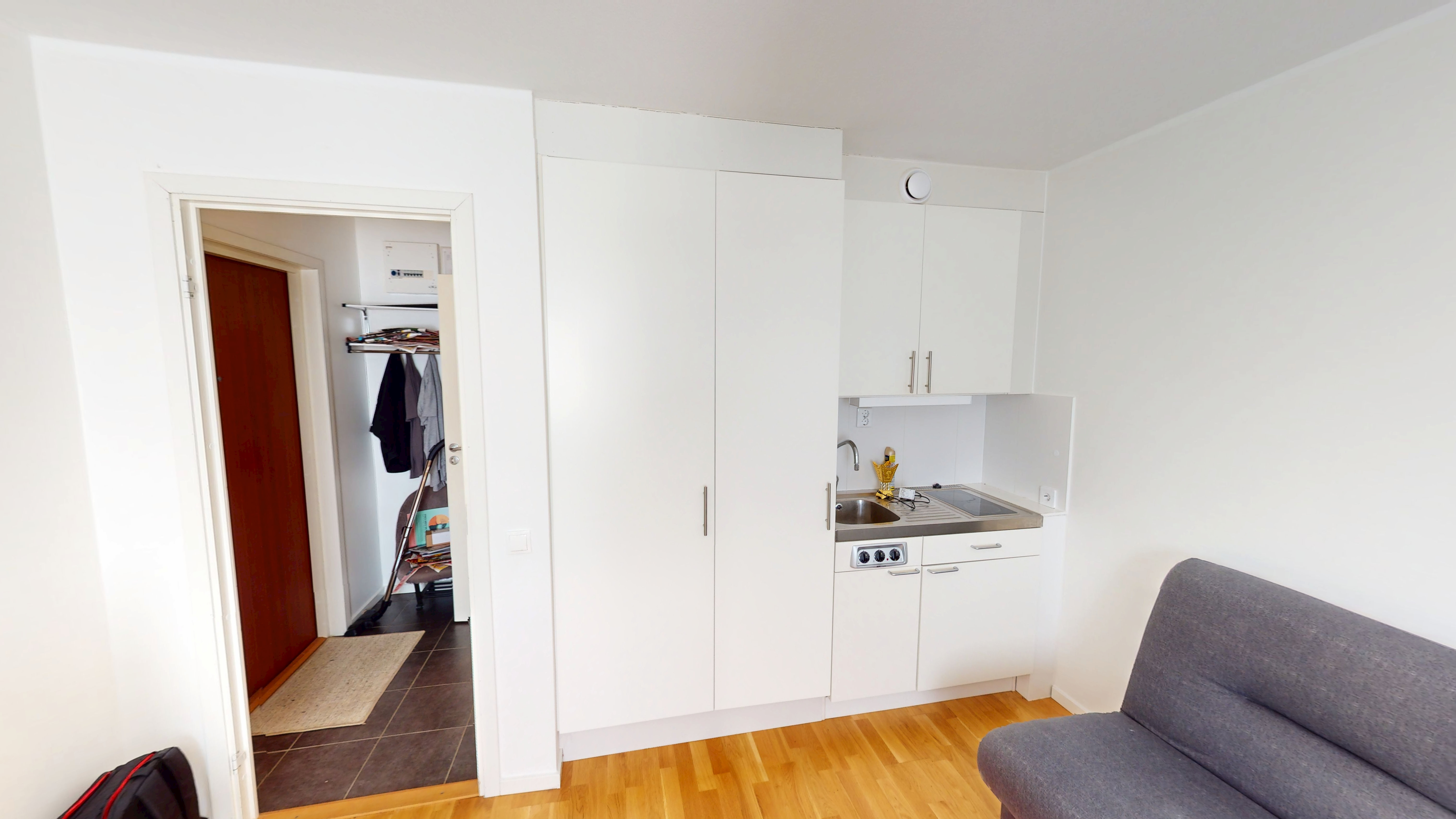 Västra Åsgatan 15 — bild 1