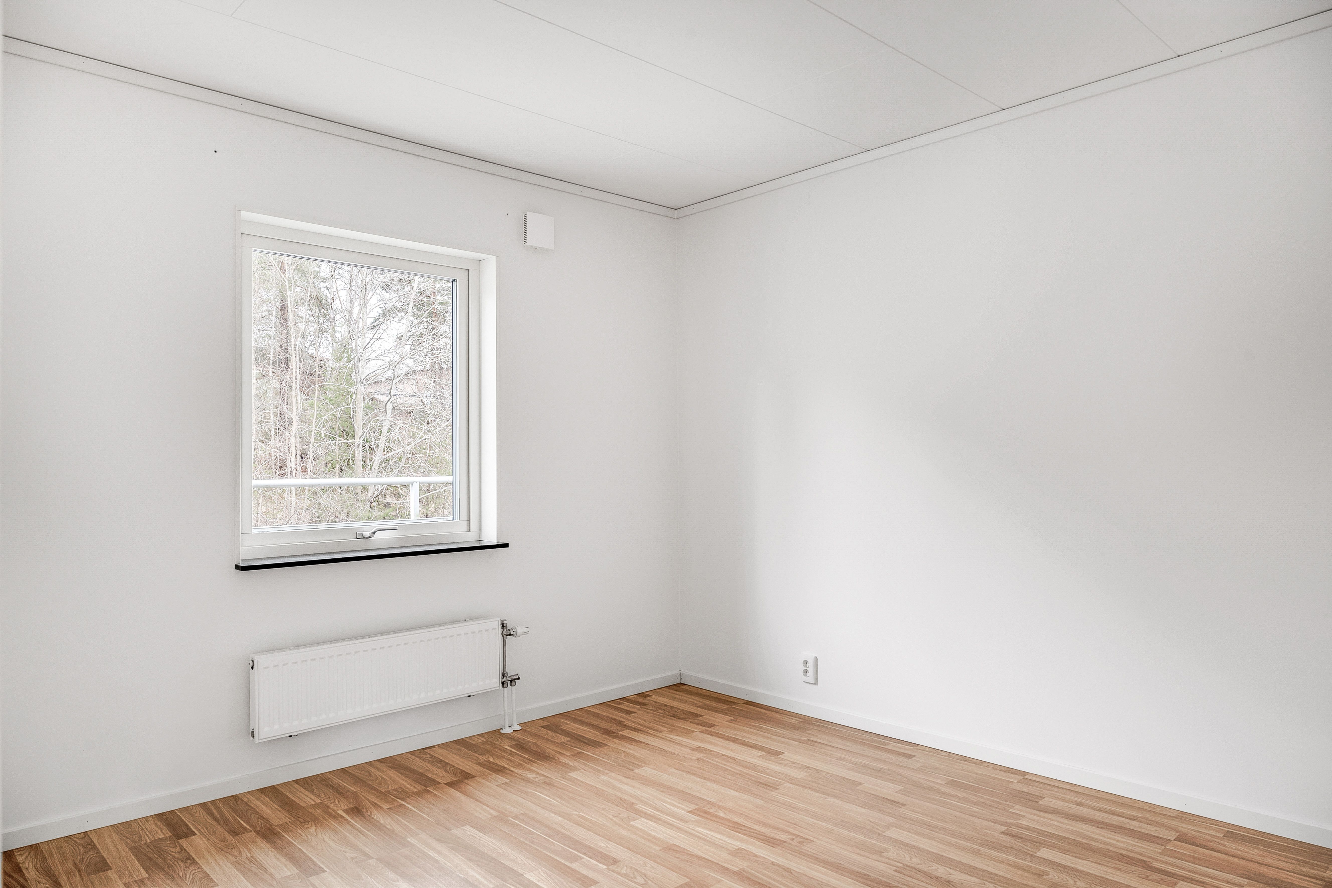 2 rum och kök, Nynäshamn — 9 819 kr/mån — bild 3