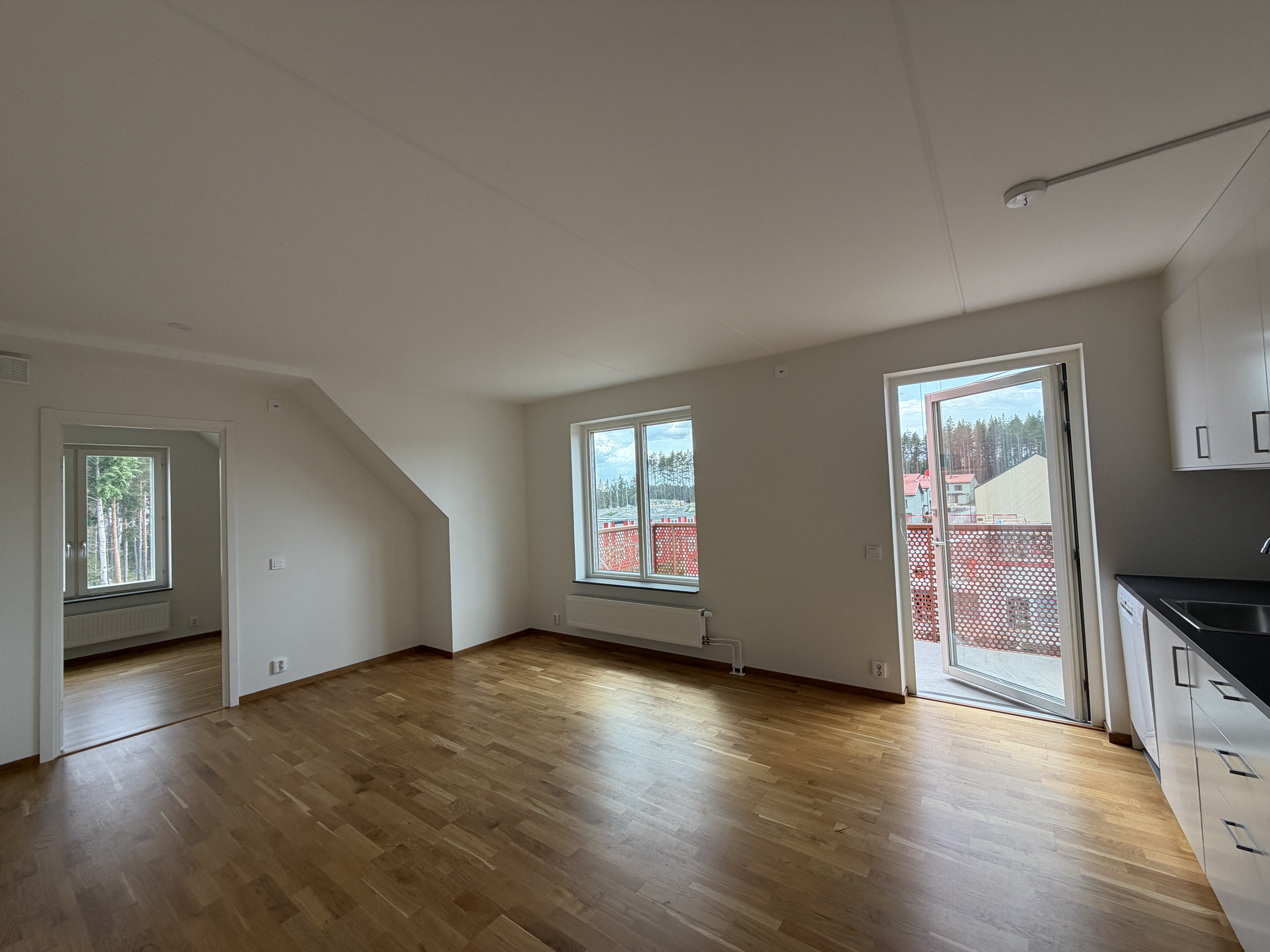 2 rum och kök, Sigtuna — 9 910 kr/mån — bild 3