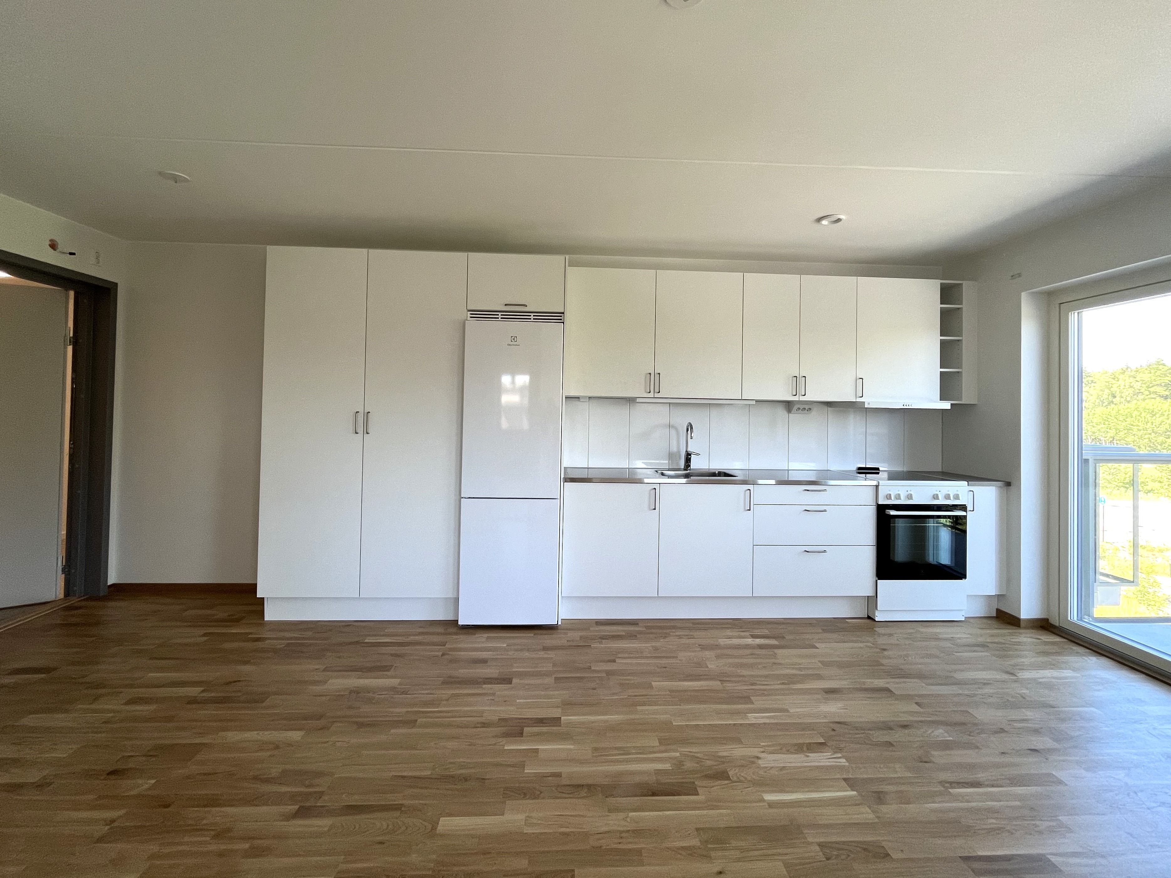 2 rum och kök, Sollentuna — 11 744 kr/mån — bild 2