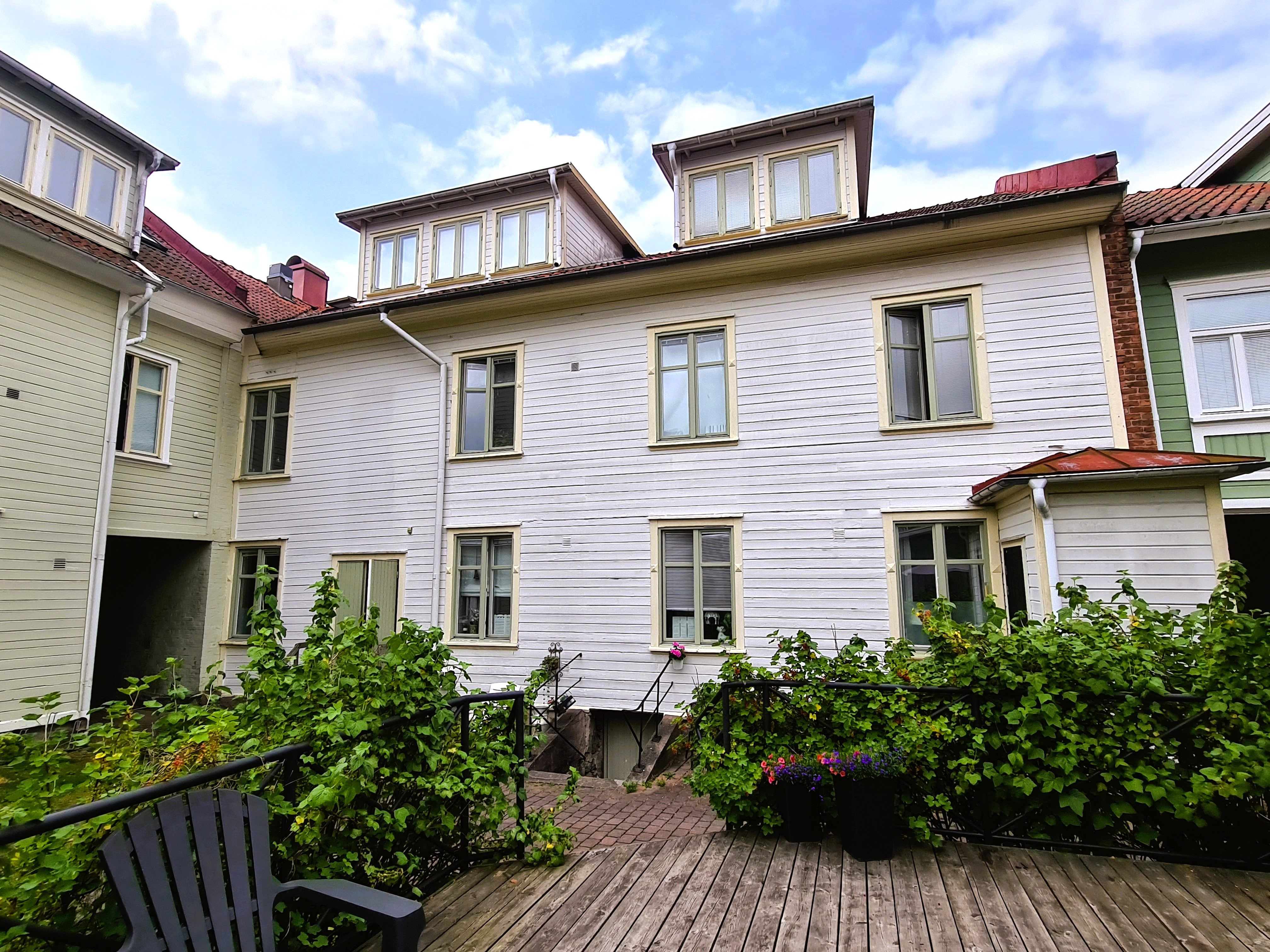 Jacob Trahnsgatan 10