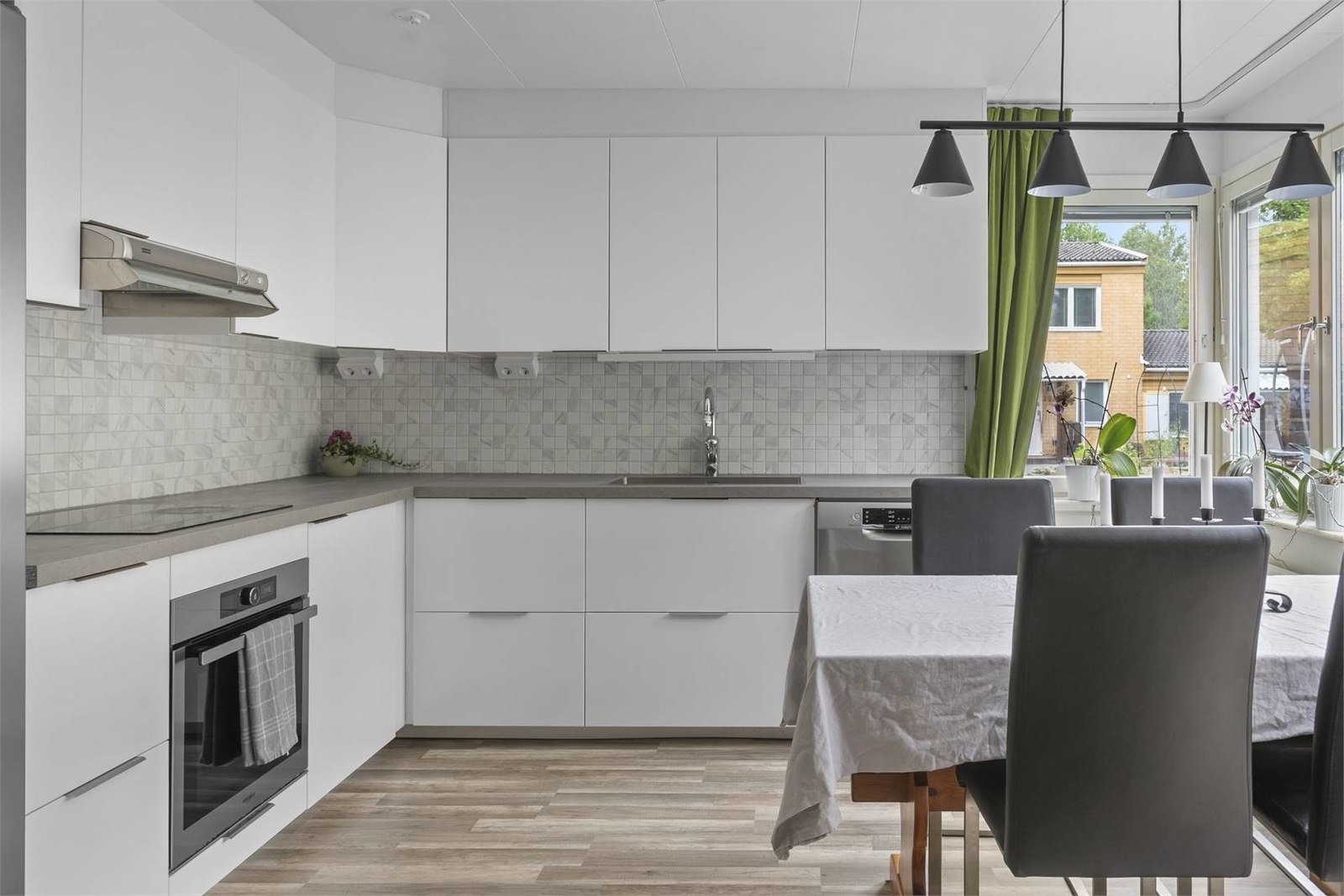 3 rum och kök, Botkyrka — 17 900 kr/mån — bild 5