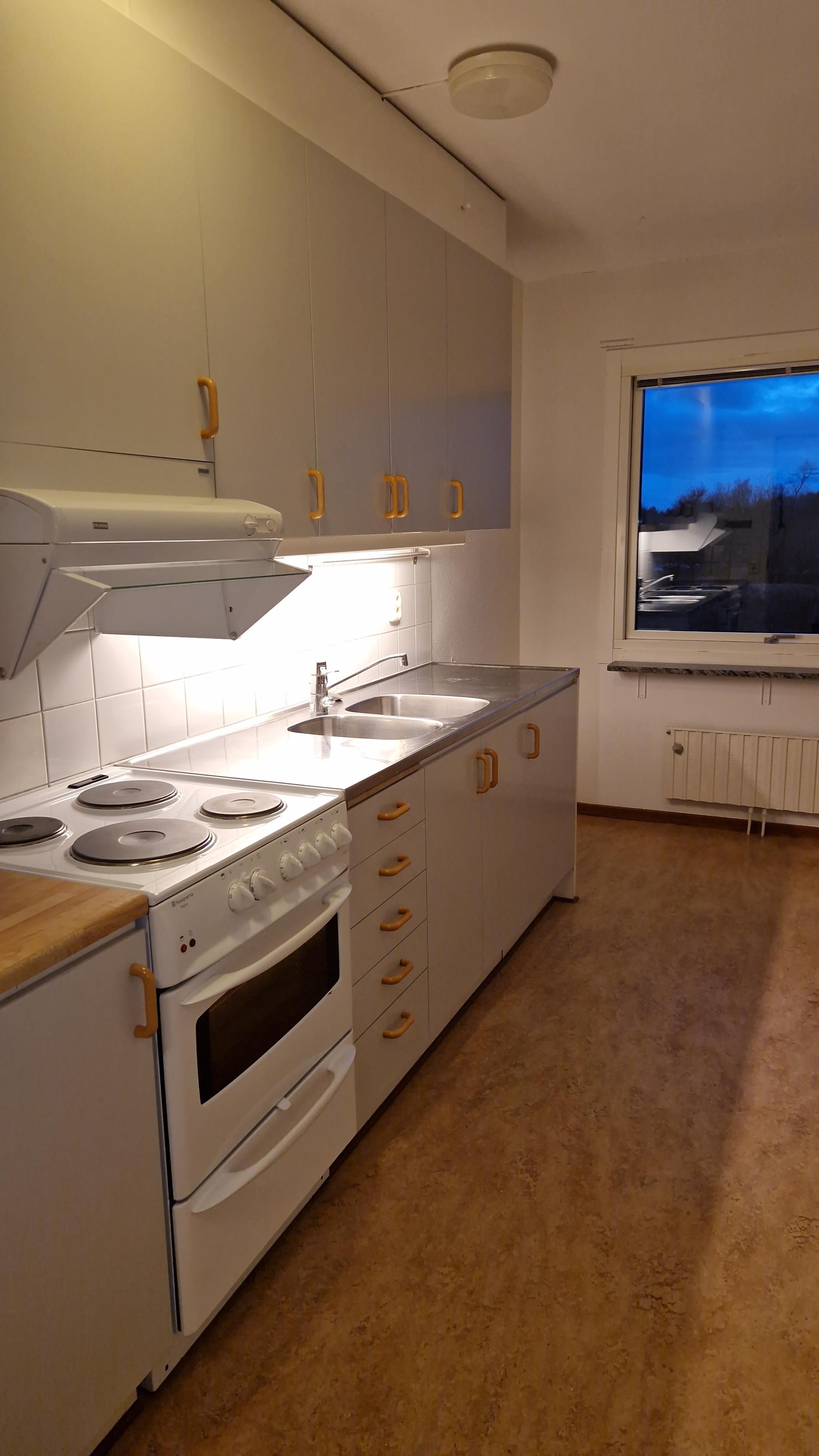 Hökvägen 12 B — bild 1