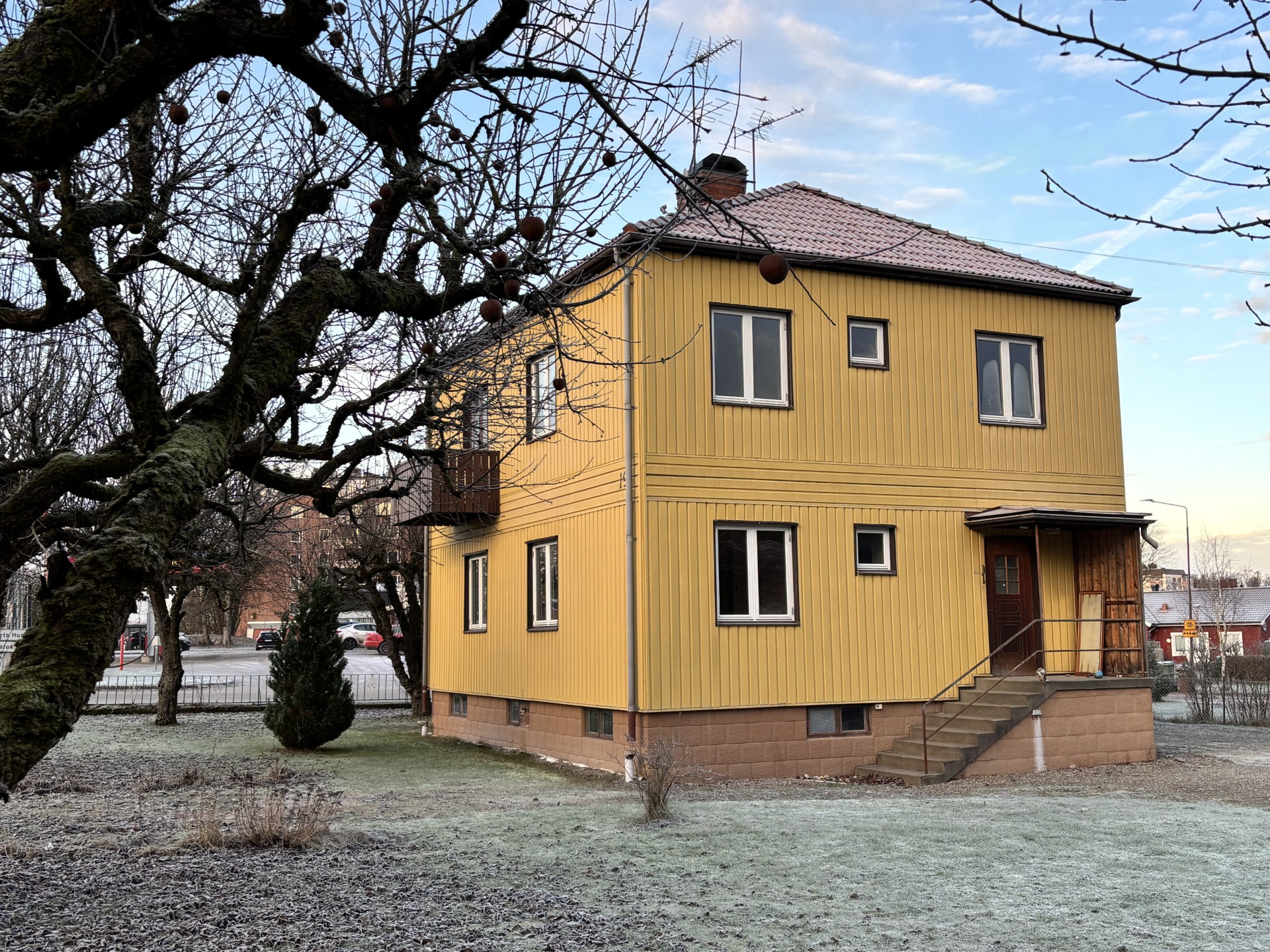Västeråsvägen 19 — bild 1