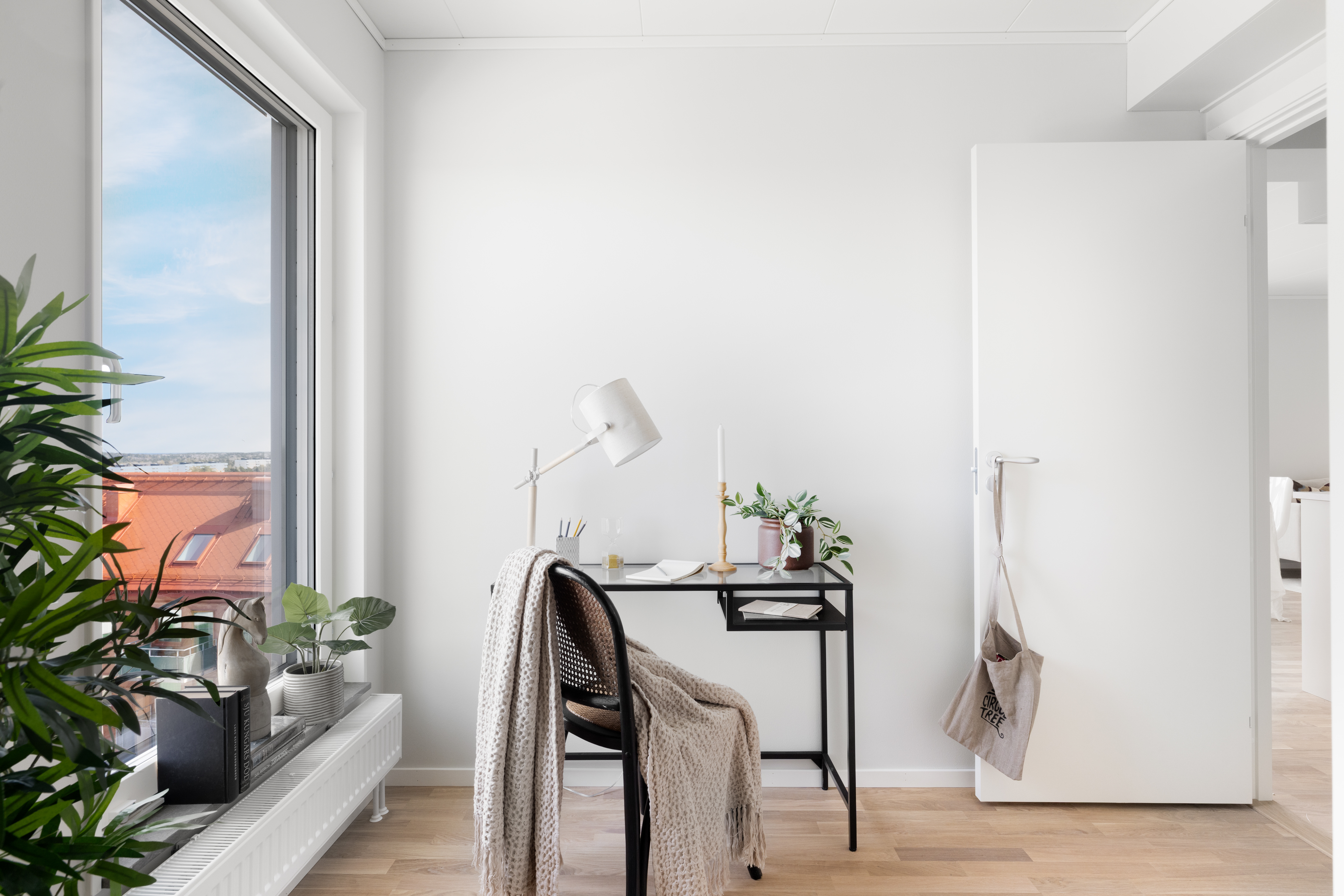 1 rum och kök, Tyresö — 8 097 kr/mån — bild 2