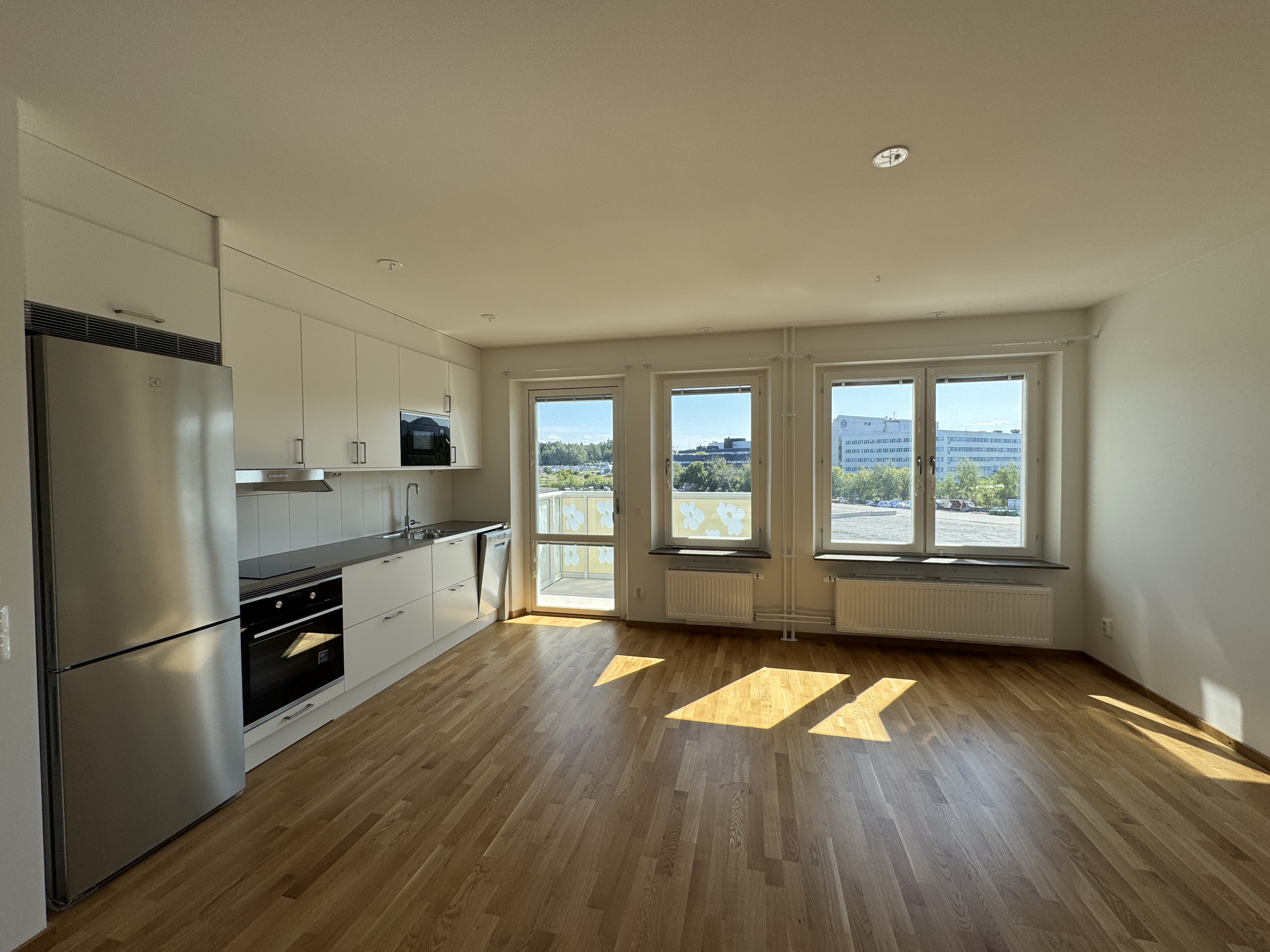 2 rum och kök, Järfälla — 13 803 kr/mån — bild 2