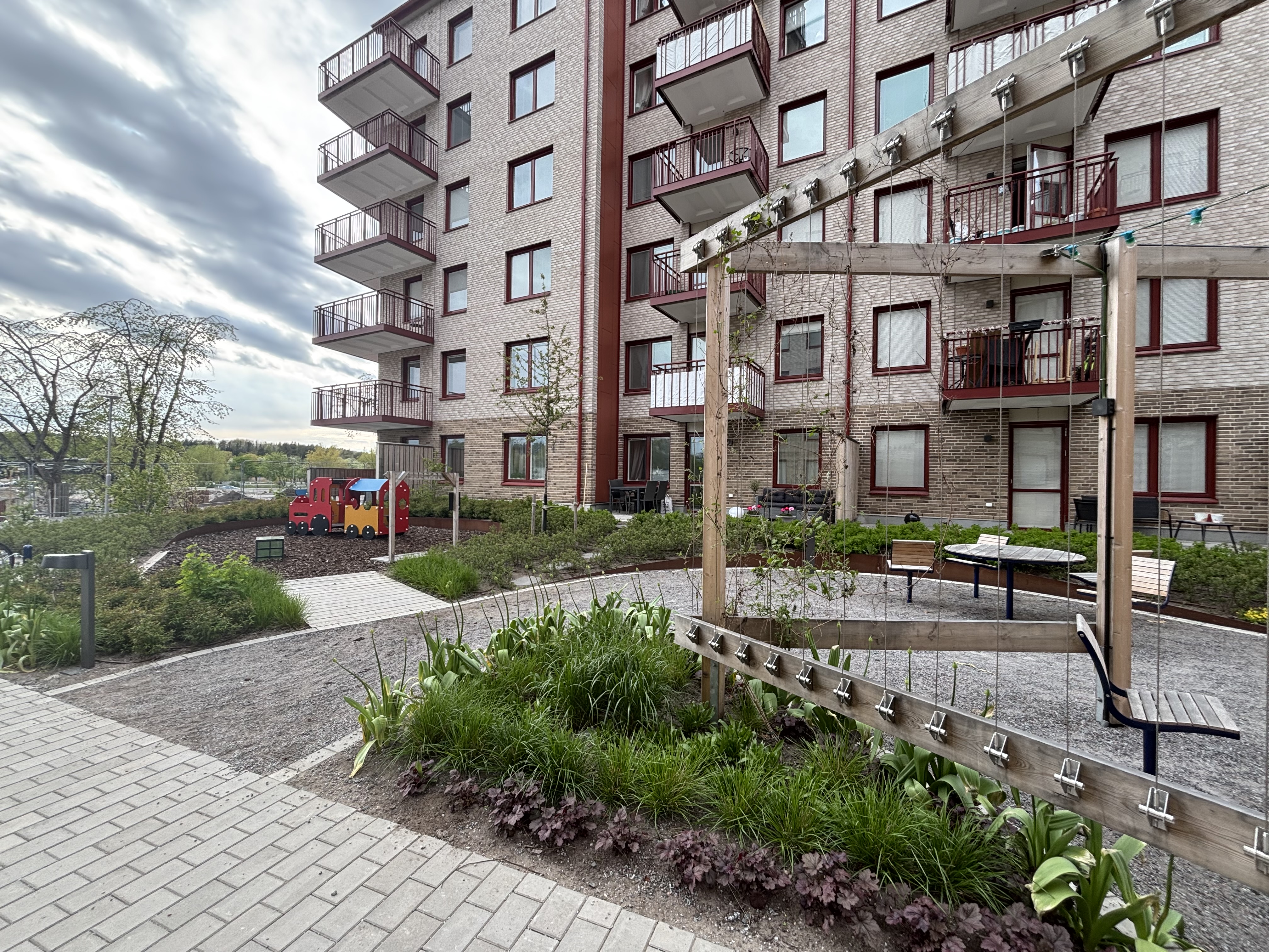 2 rum Järfälla — 11 002 kr/mån | Bostadsögat