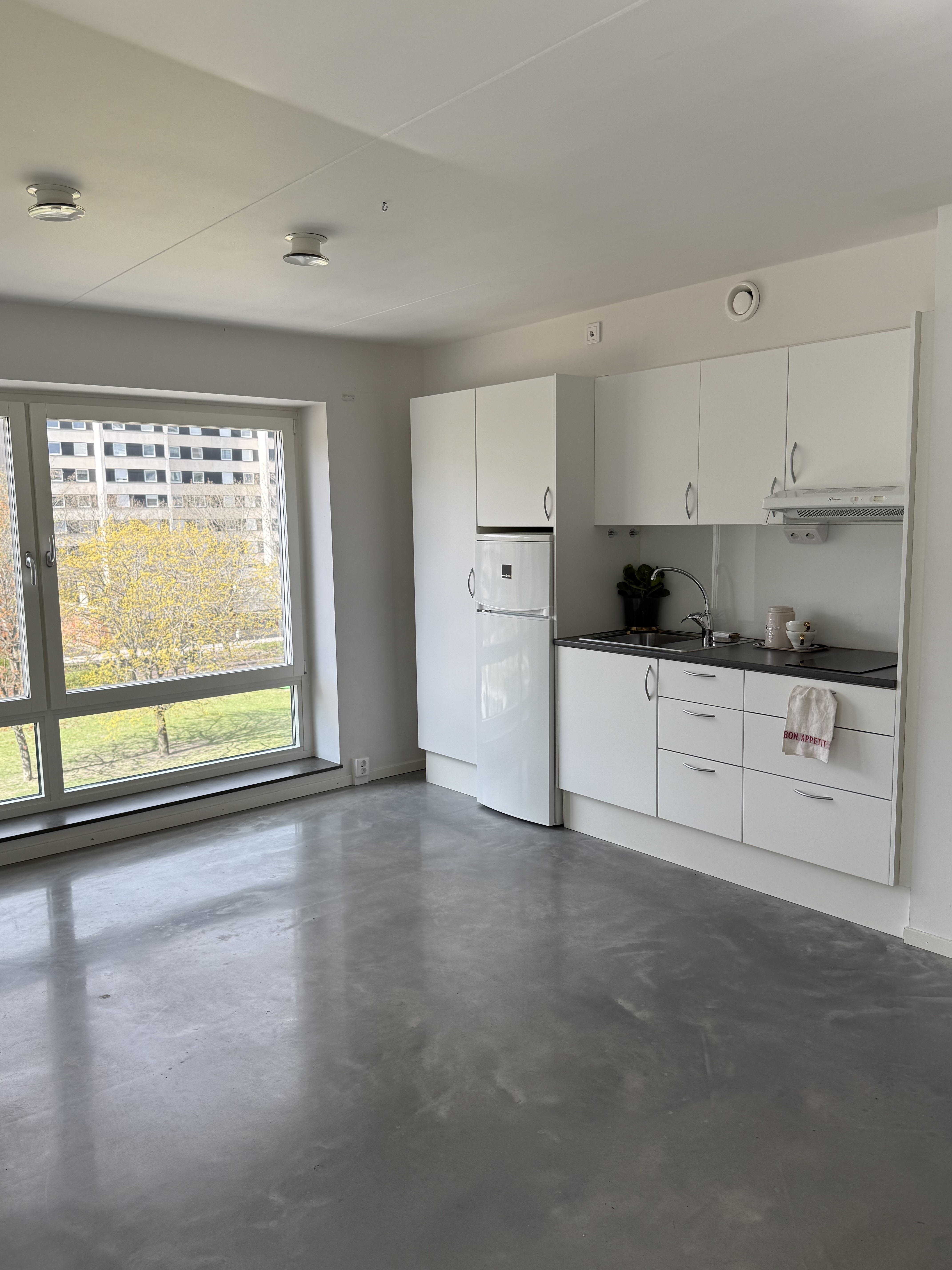 2 rum och kök, Sollentuna — 9 804 kr/mån — bild 3