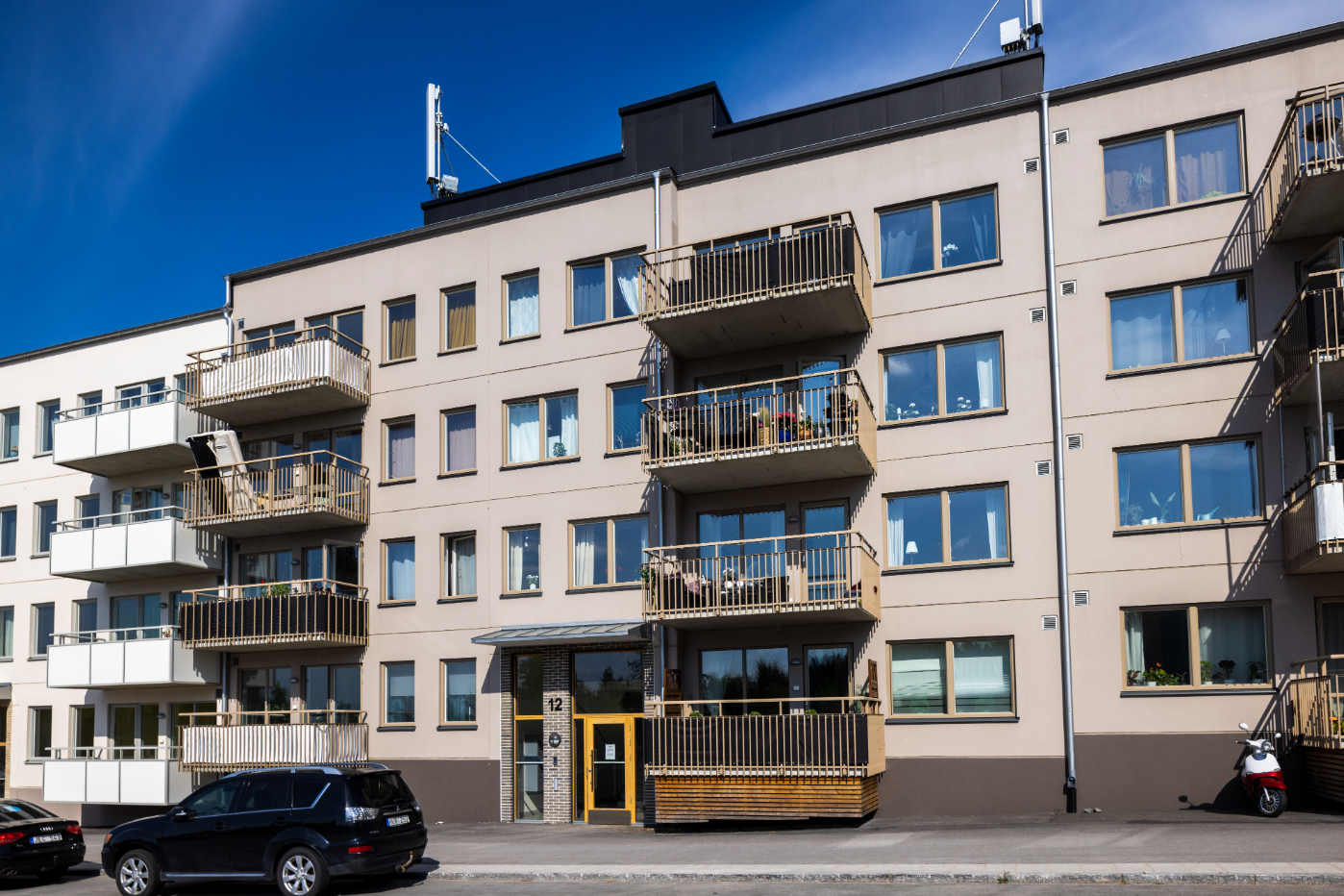 Meteorvägen 16 — bild 1