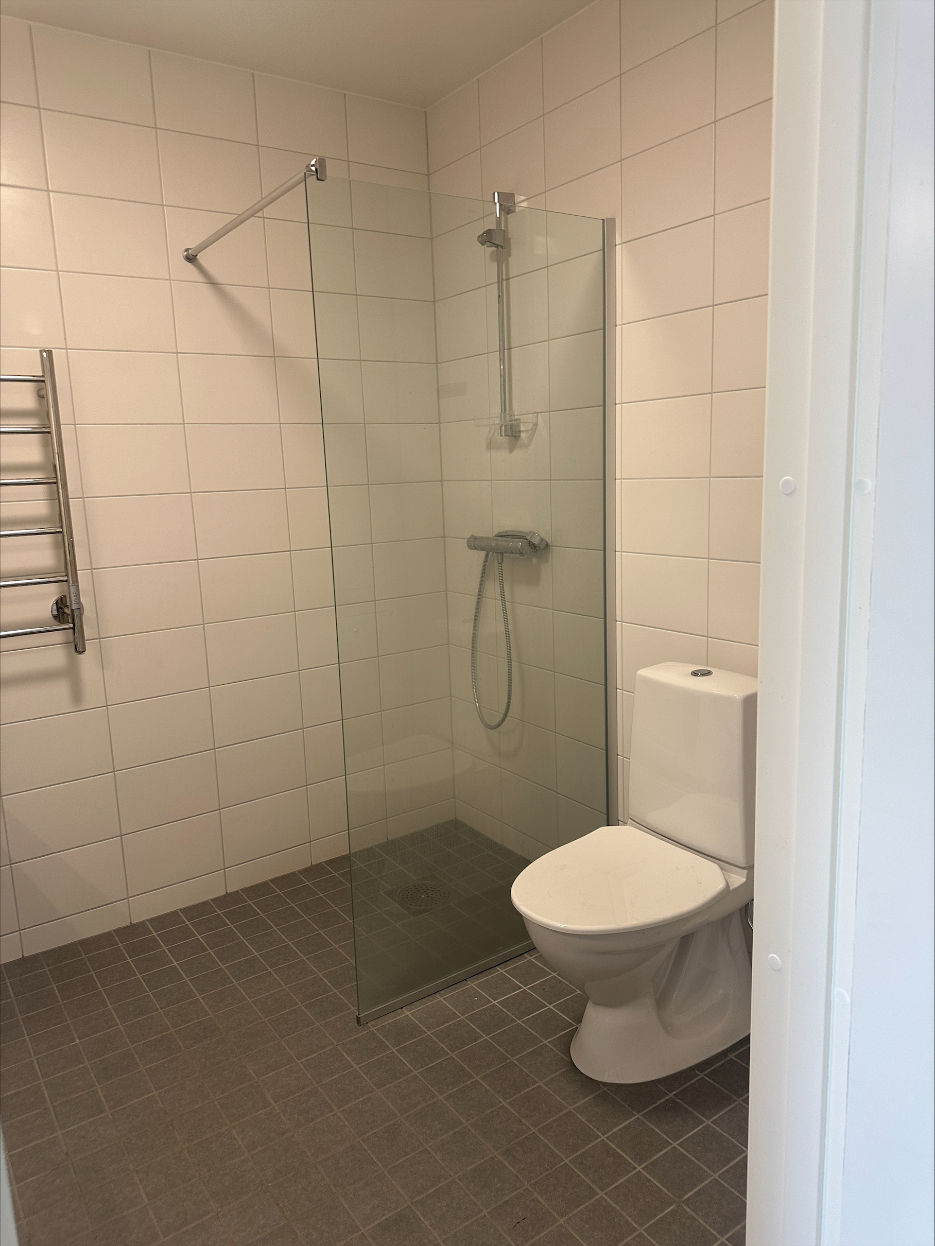 2 rum och kök, Vallentuna — 12 943 kr/mån — bild 2