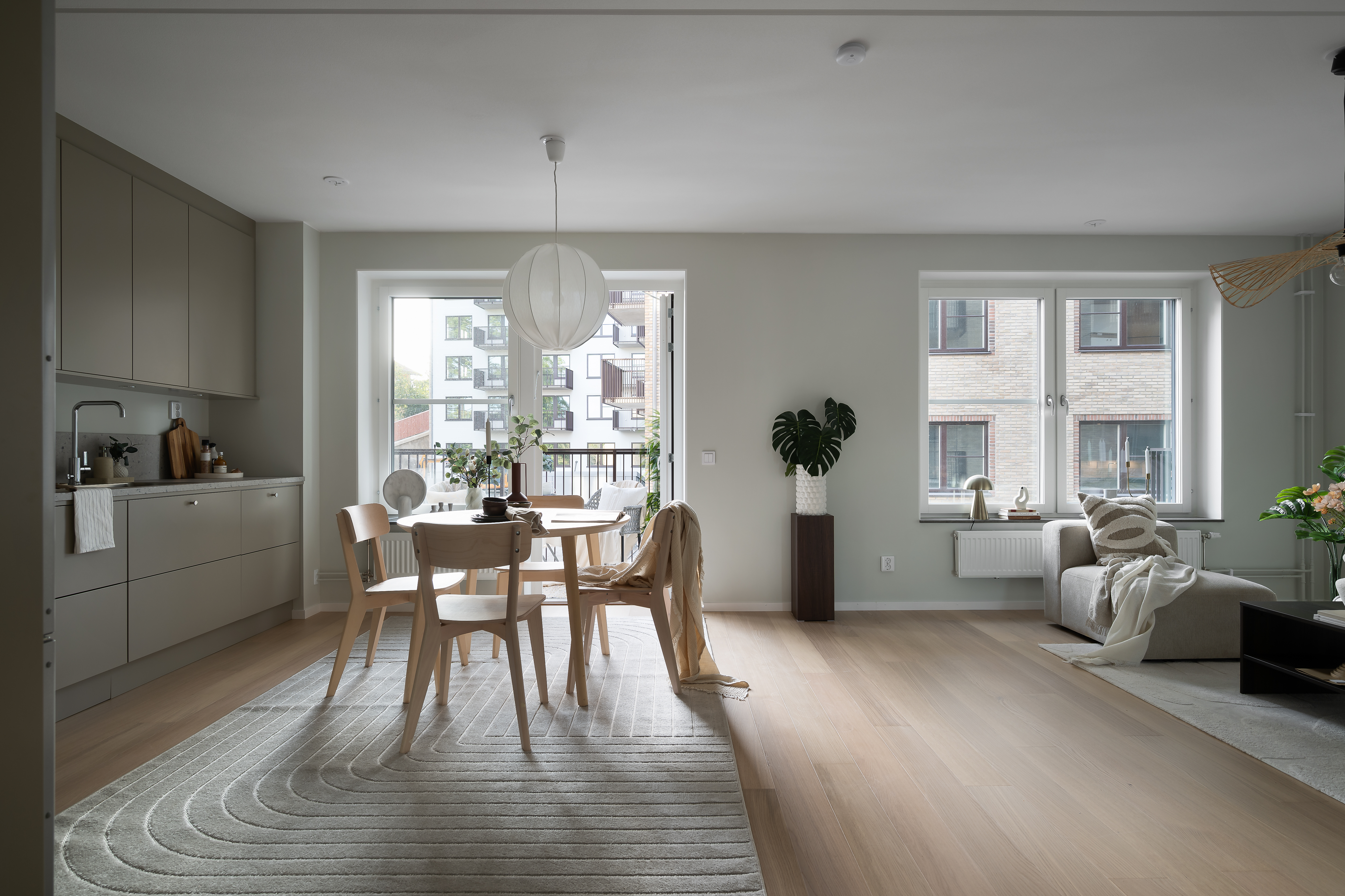 2 rum Täby — 14 943 kr/mån | Bostadsögat