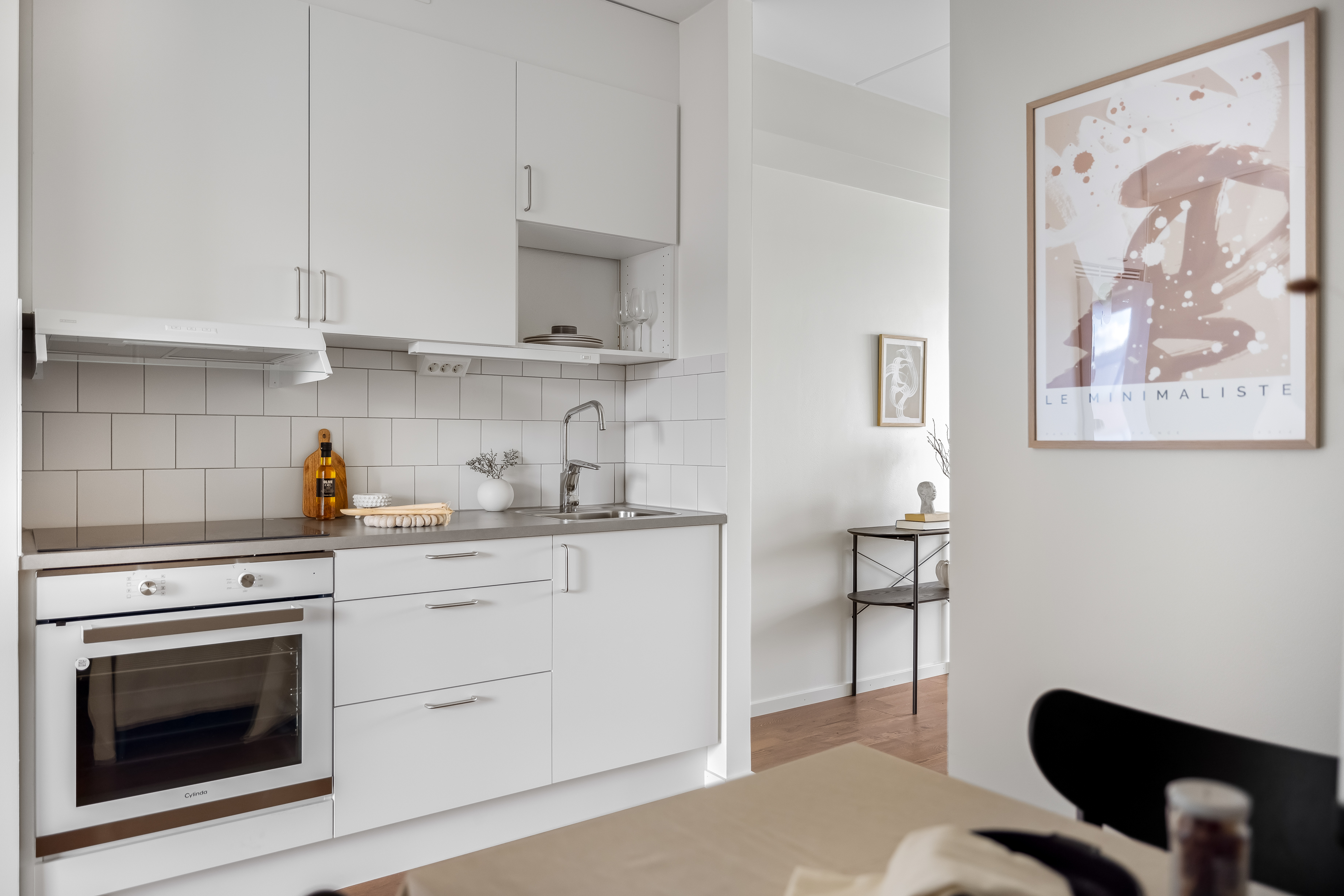 2 rum och kök, Täby — 10 614 kr/mån — bild 2