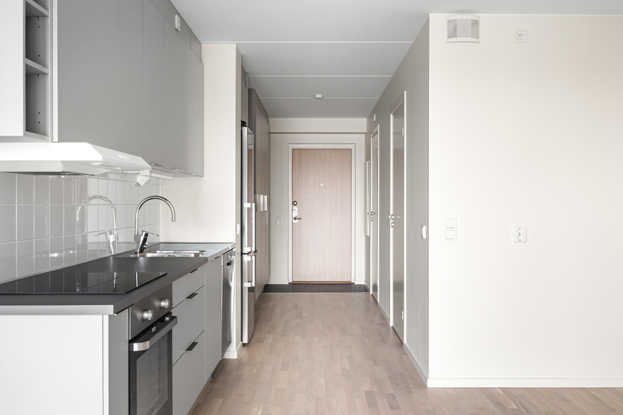 1 rum och kök, Tyresö — 9 422 kr/mån — bild 2