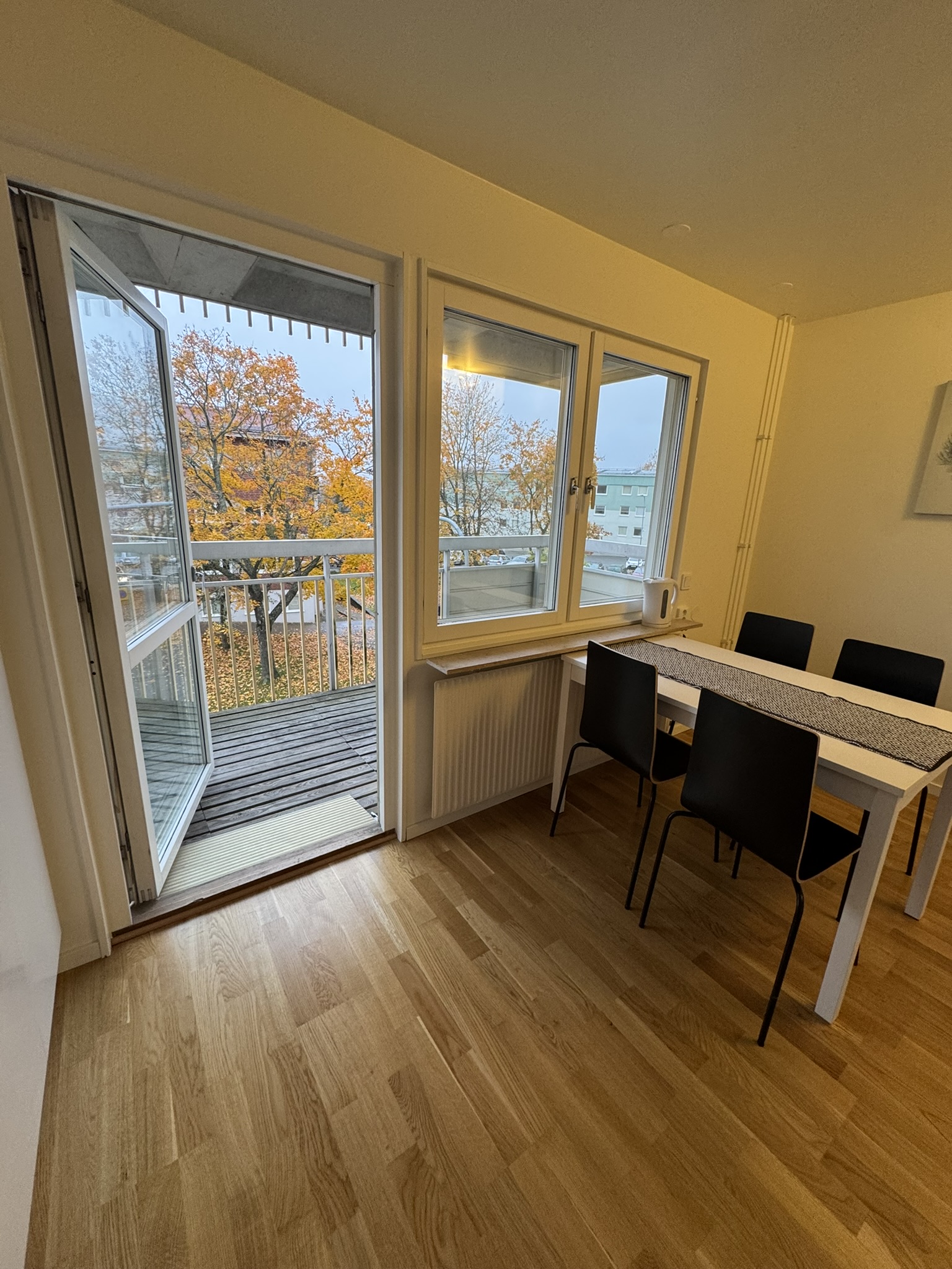2.5 rum och kök, Upplands Väsby — 16 500 kr/mån — bild 4