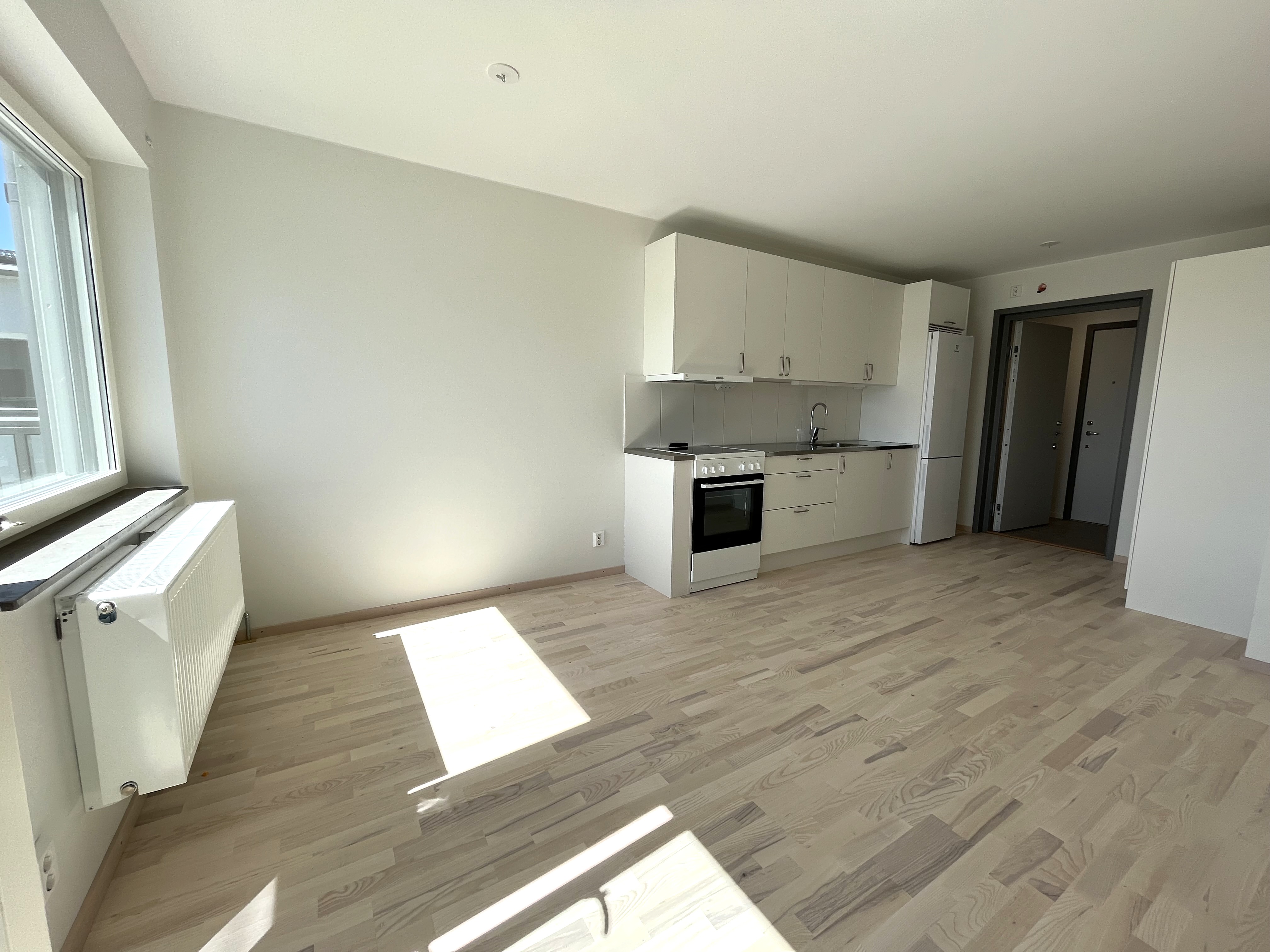 1 rum Sollentuna — 9 422 kr/mån | Bostadsögat