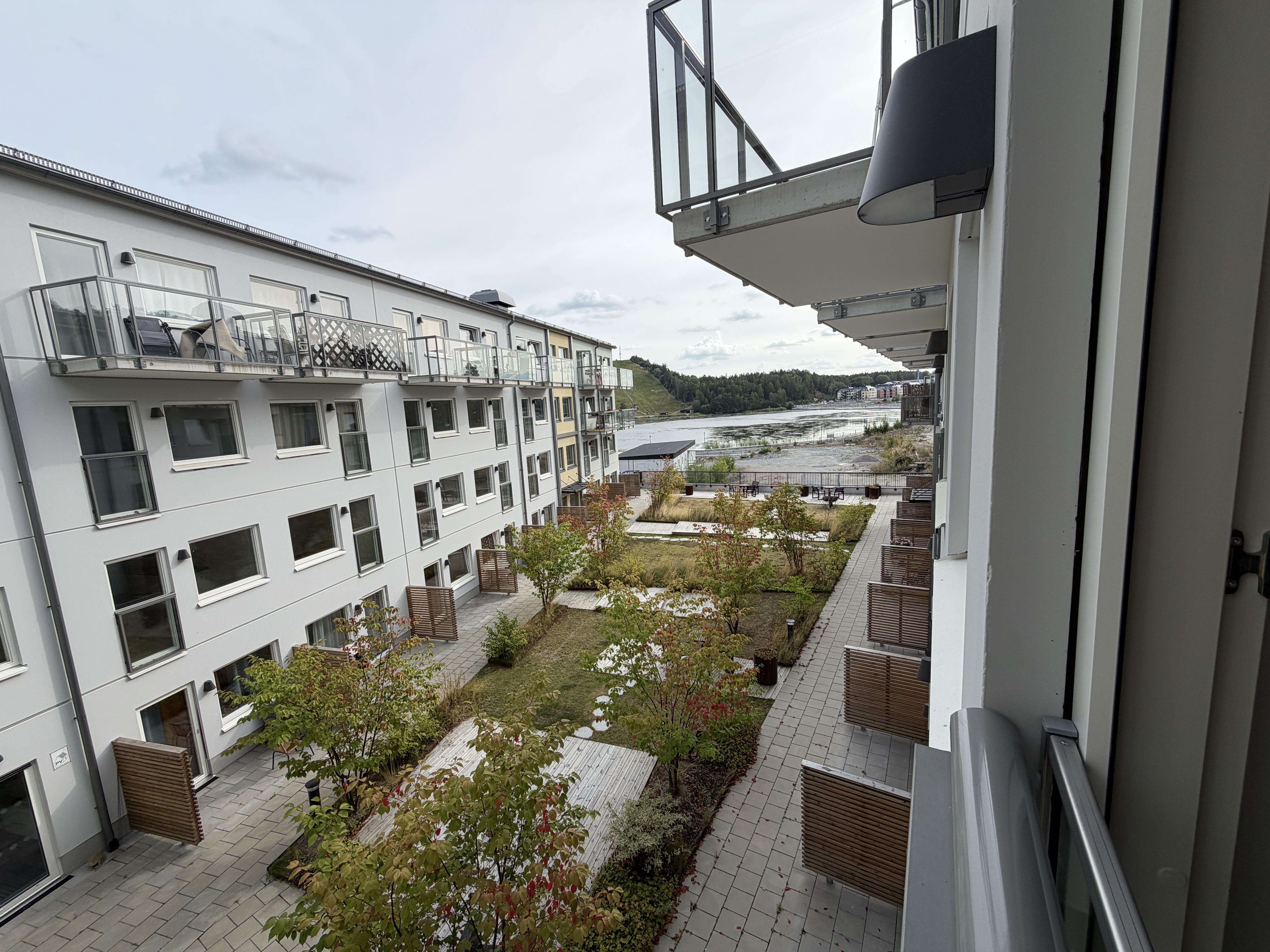 Frestavägen 122A — bild 2 av 5