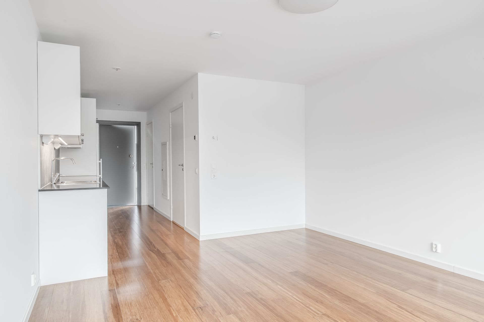 2 rum och kök, Sollentuna — 9 830 kr/mån — bild 4