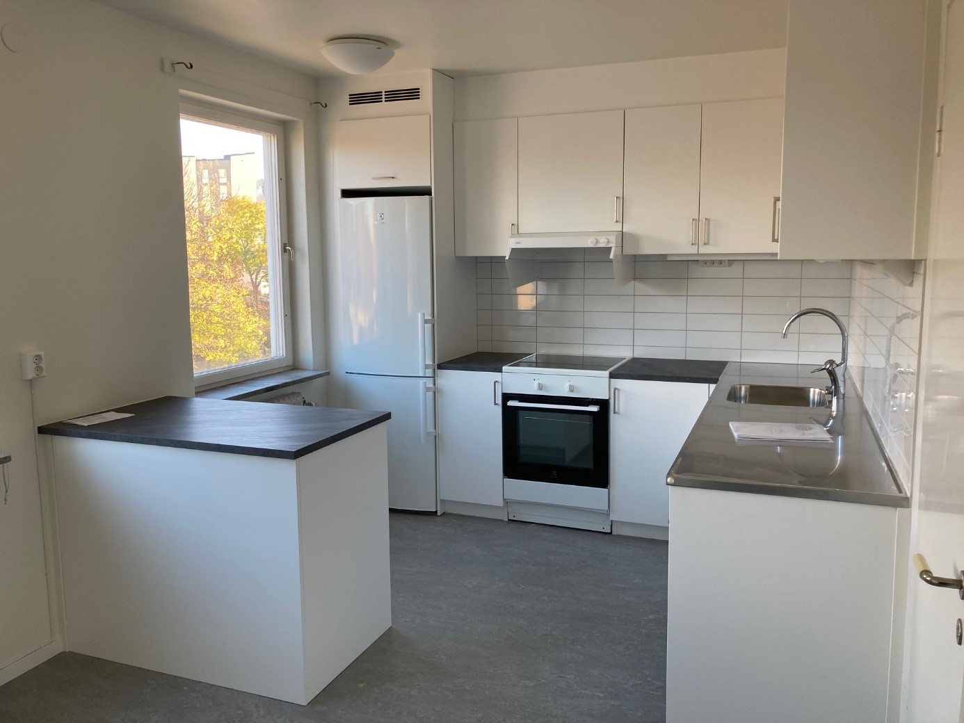 2 rum Stockholm — 9 344 kr/mån | Bostadsögat