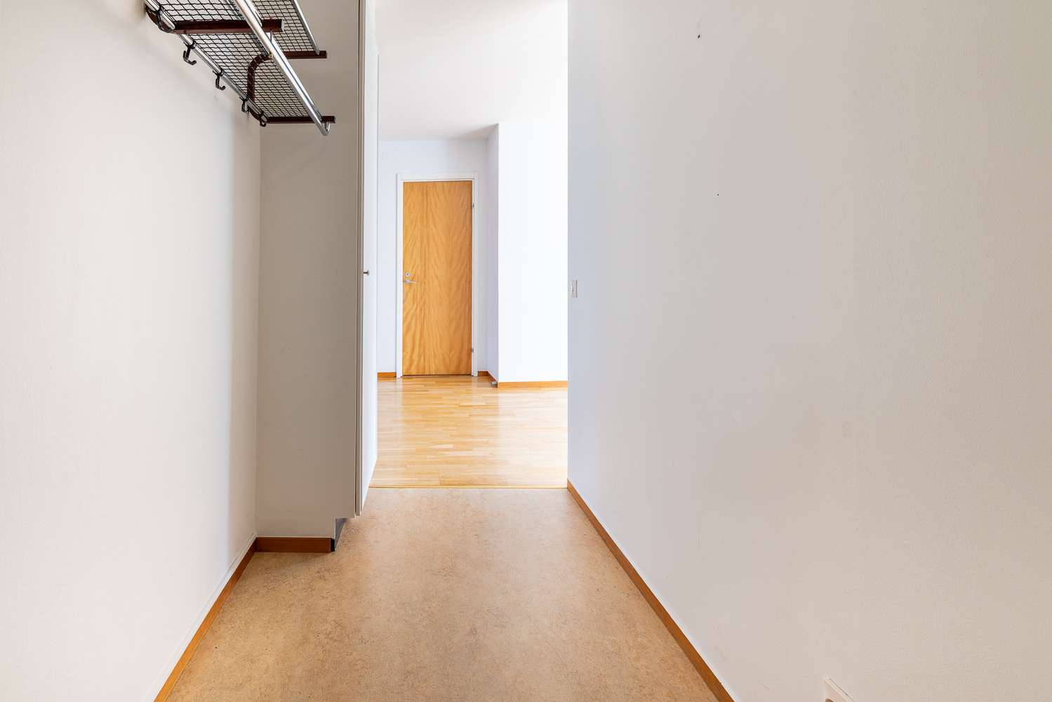 Kraftkärrsvägen 15 B — bild 2