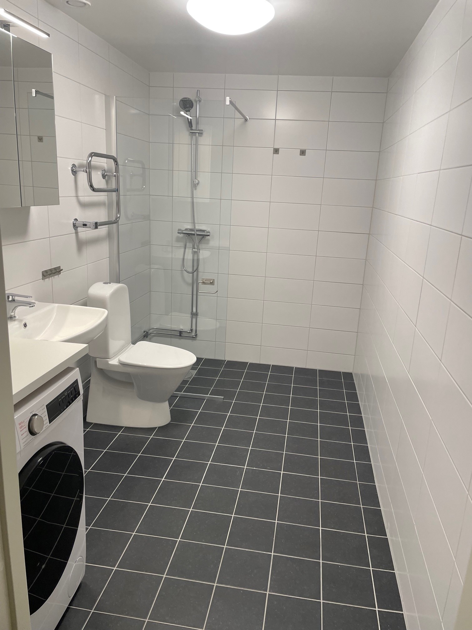2 rum och kök, Haninge — 10 974 kr/mån — bild 3