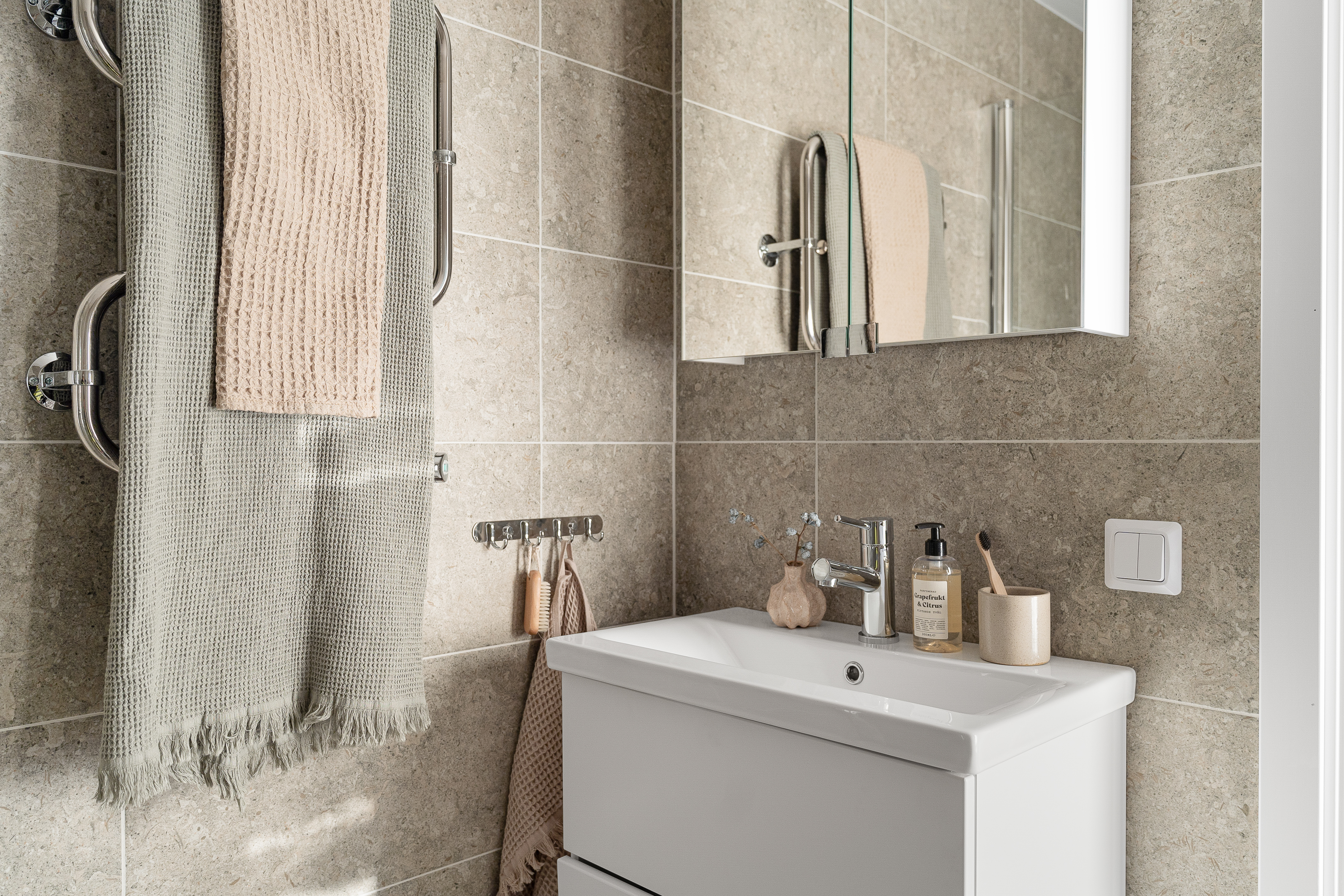 1 rum Vallentuna — 9 798 kr/mån | Bostadsögat