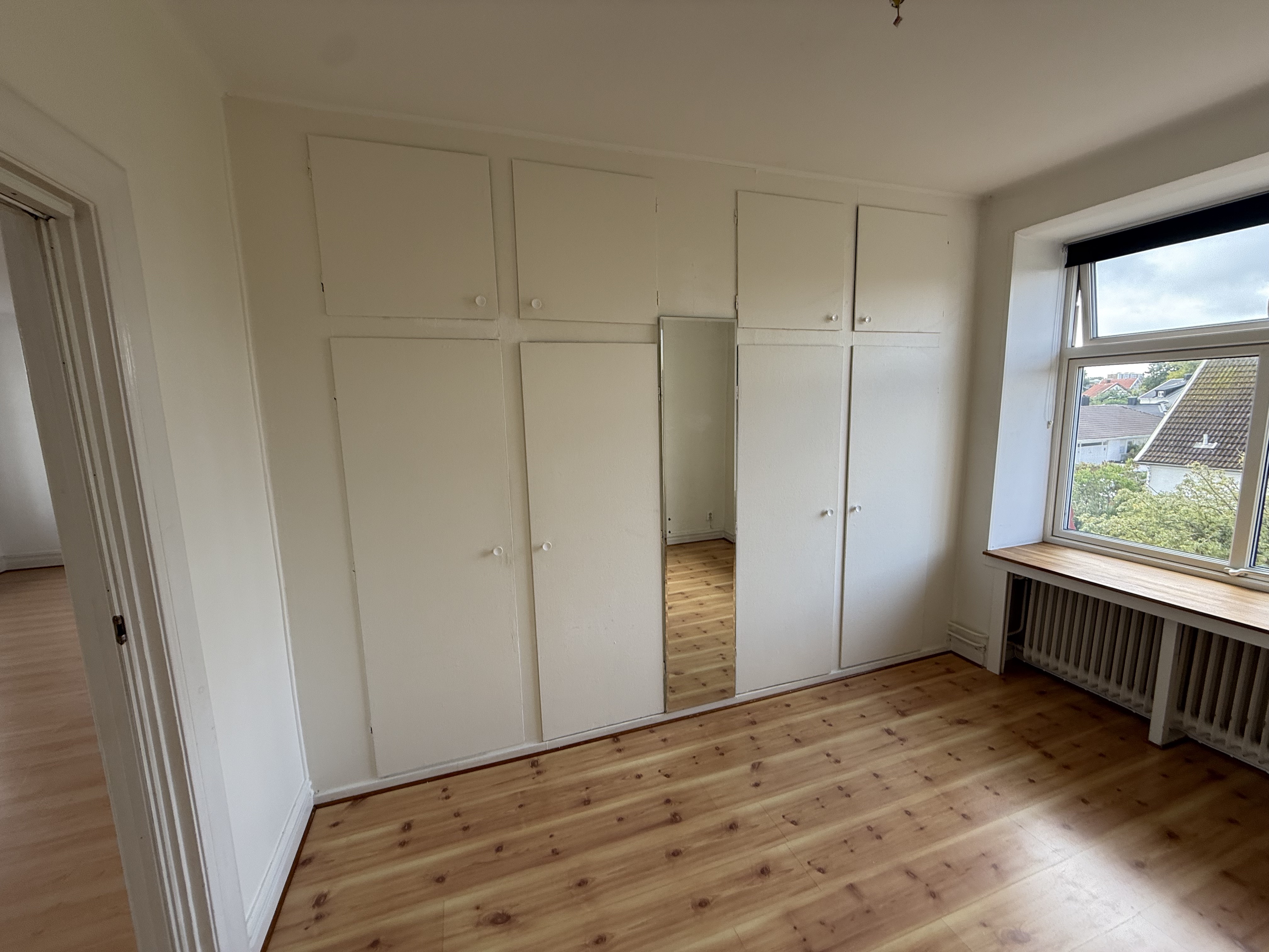 2 rum Eriksfält, 8 555 kr/mån | Bostadsögat