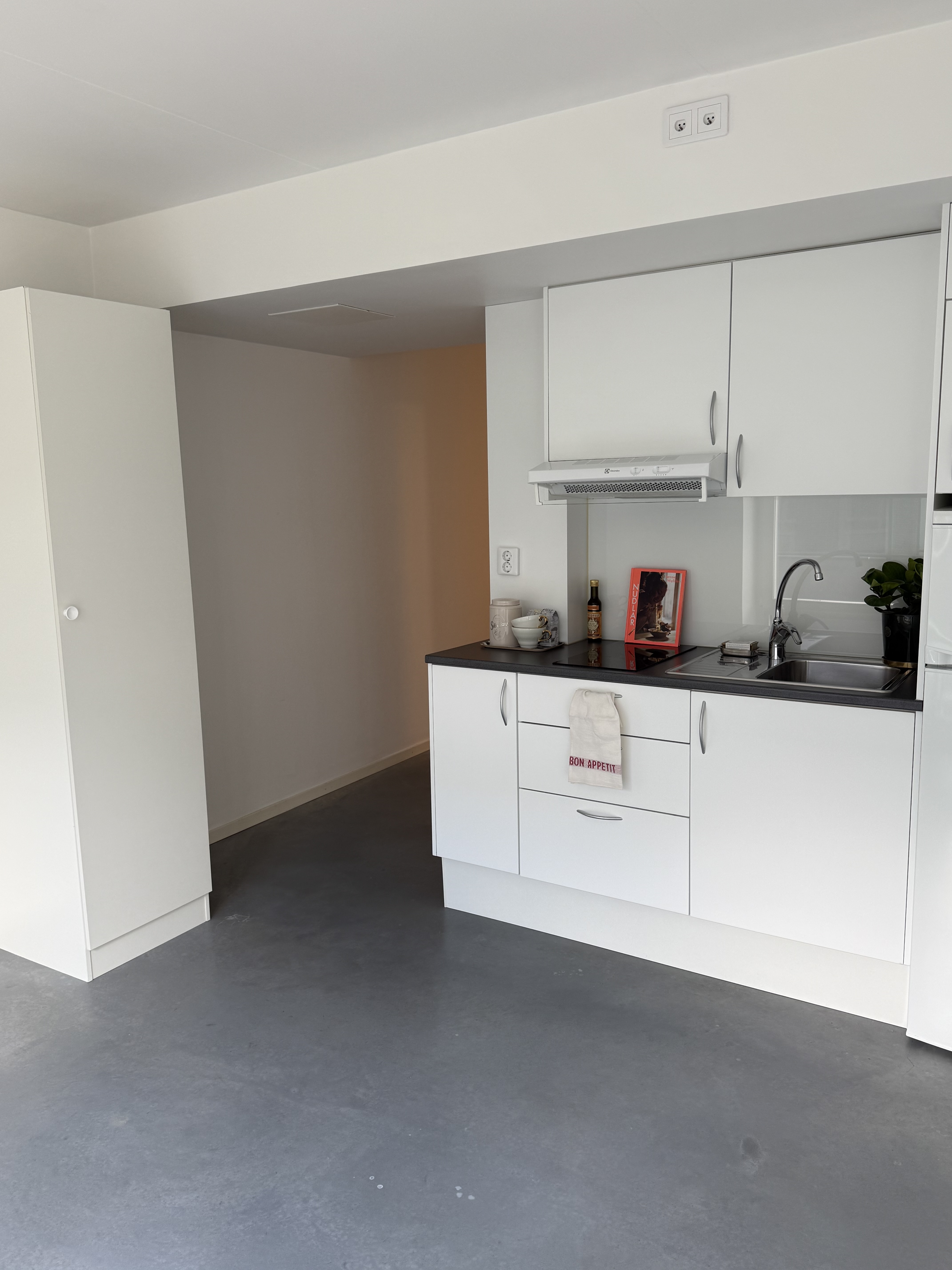 1 rum och kök, Sollentuna — 7 376 kr/mån — bild 2
