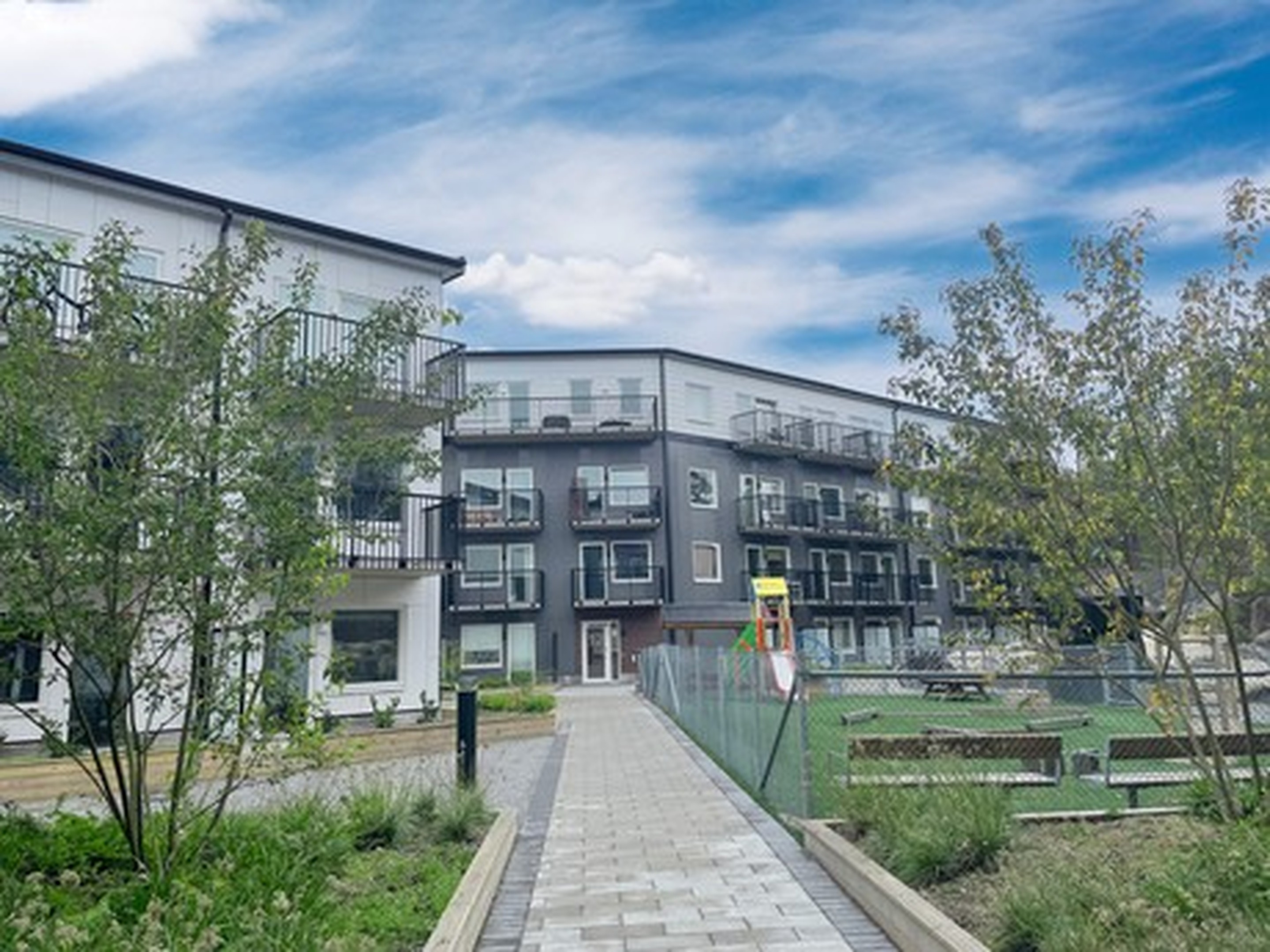 2 rum och kök, Nacka — 9 869 kr/mån — bild 2