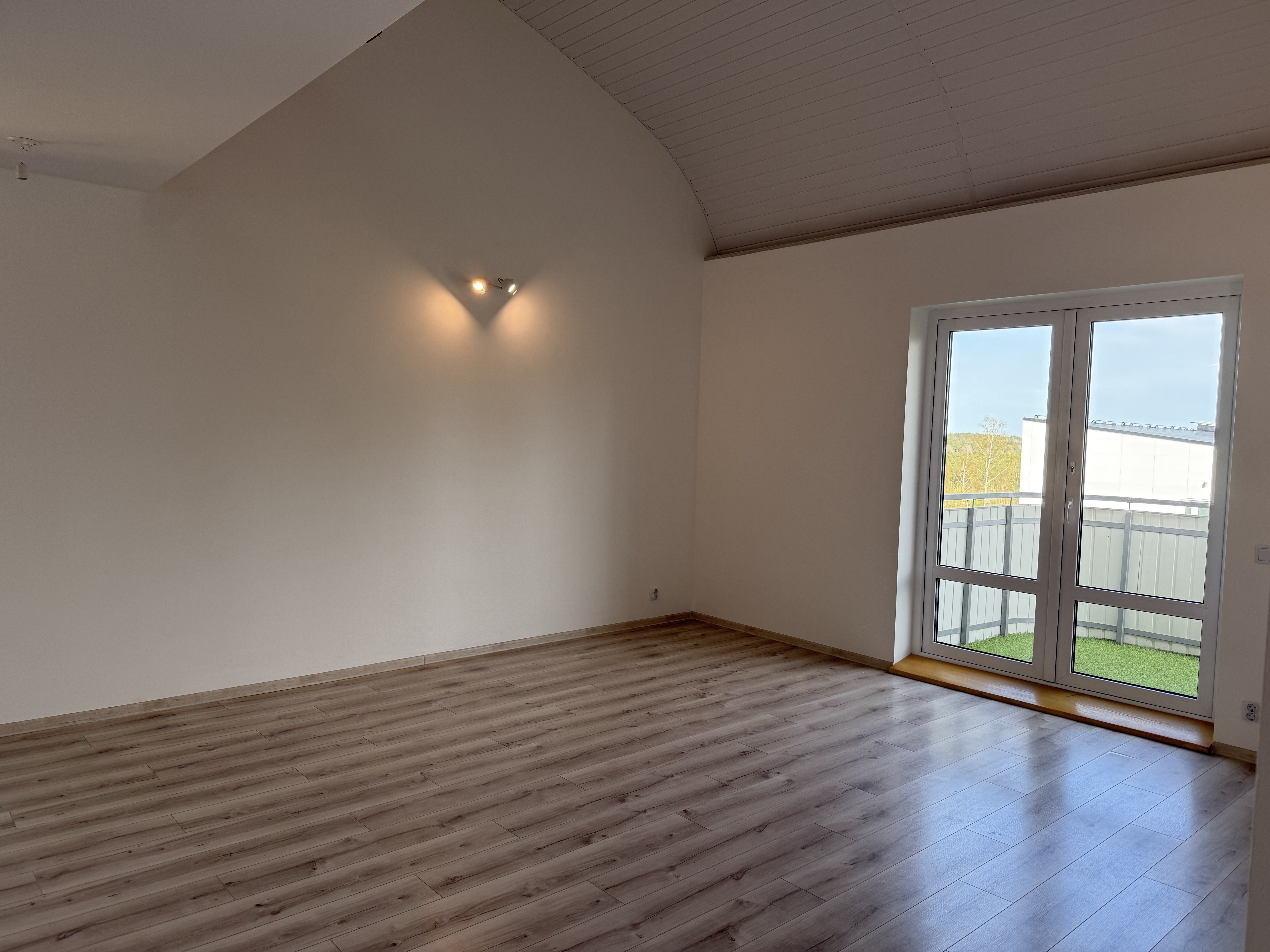 4 rum Södertälje — 14 500 kr/mån | Bostadsögat