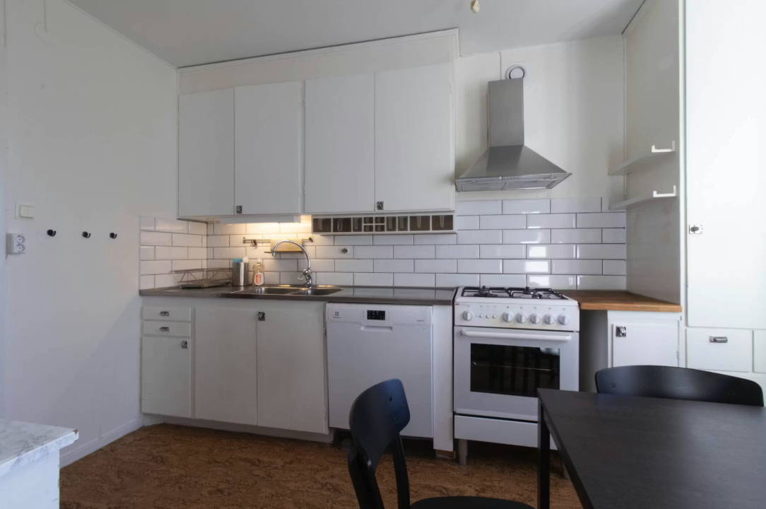 3 rum och kök, Skärholmen — 17 500 kr/mån — bild 3