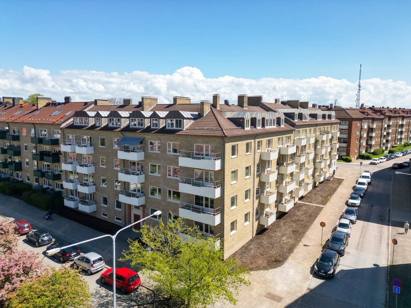 Hjälmshultsgatan 14B
