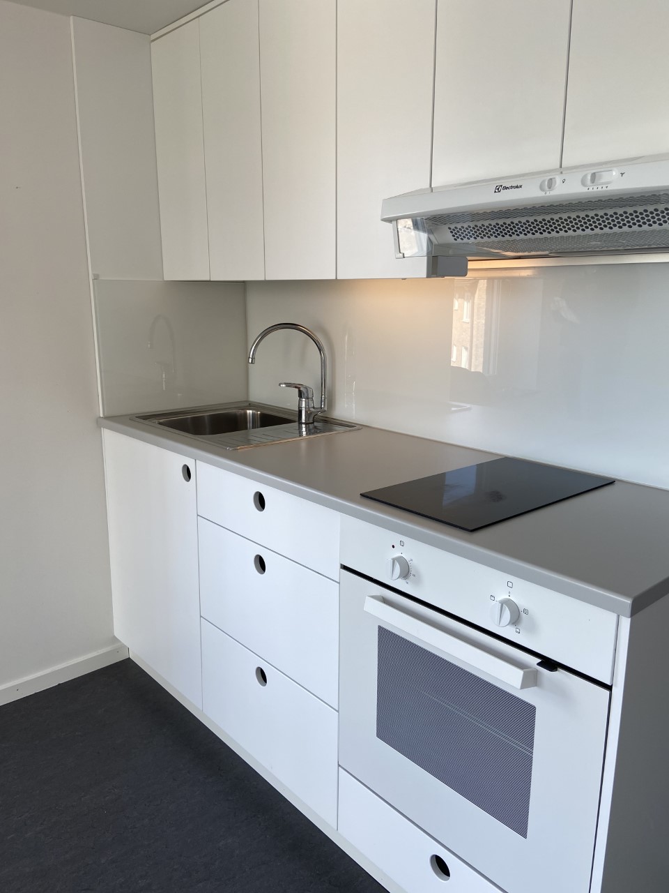 1 rum och kök, Stockholm — 7 975 kr/mån — bild 3