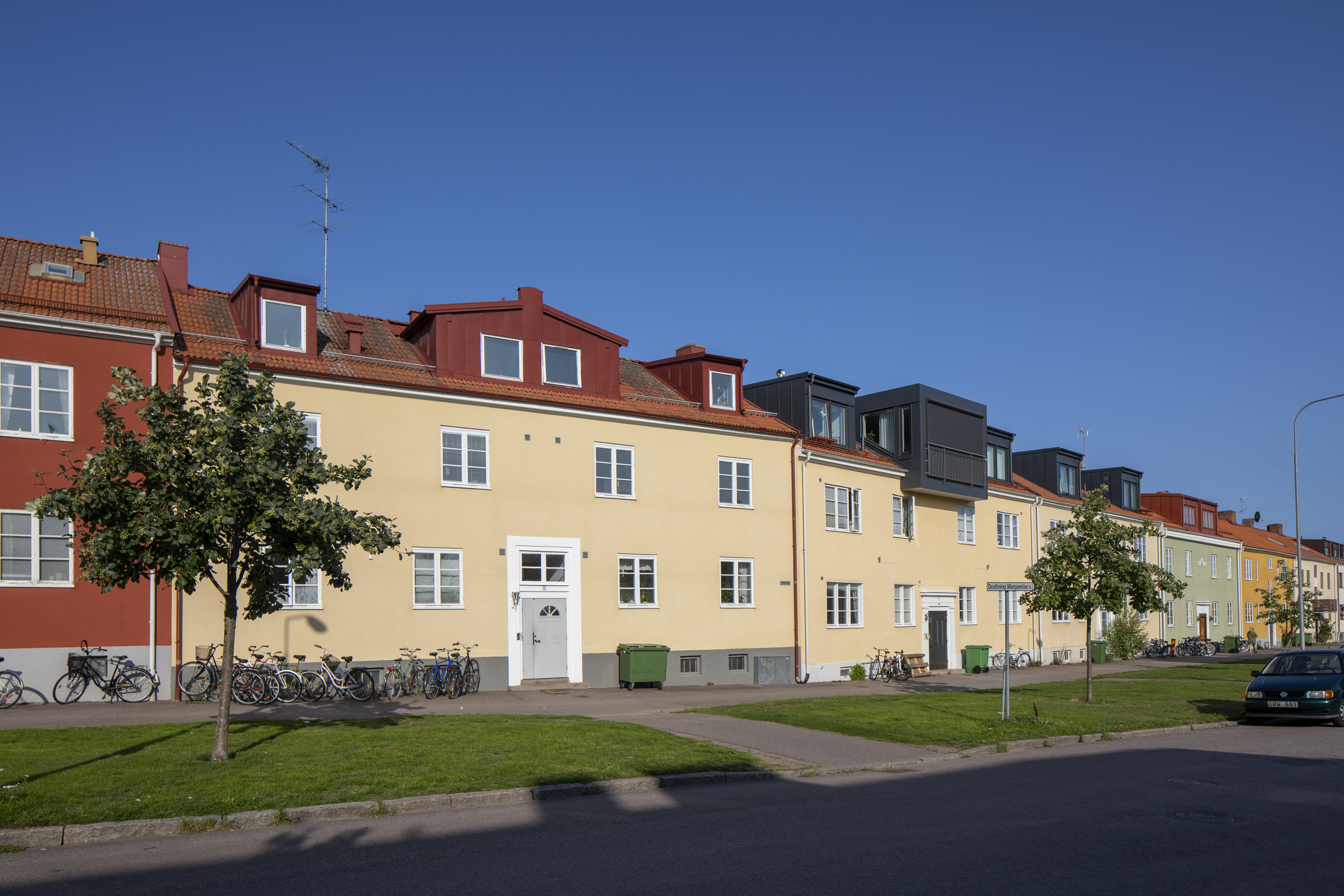 Drottning Margaretas Väg 40 — bild 1