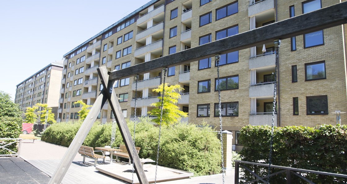 Norra Krokslättsgatan 12 — bild 2