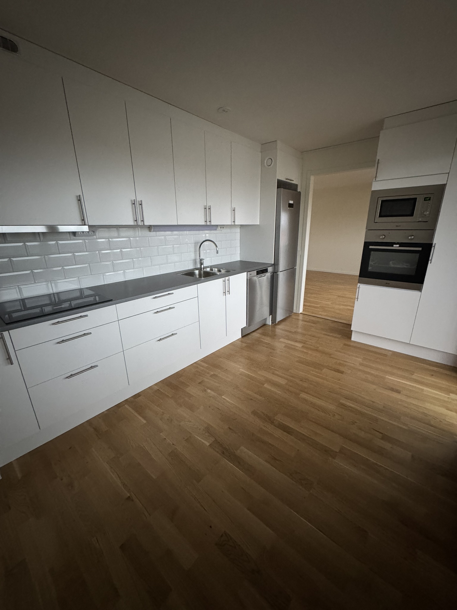 2 rum och kök, Upplands Väsby — 15 458 kr/mån — bild 2