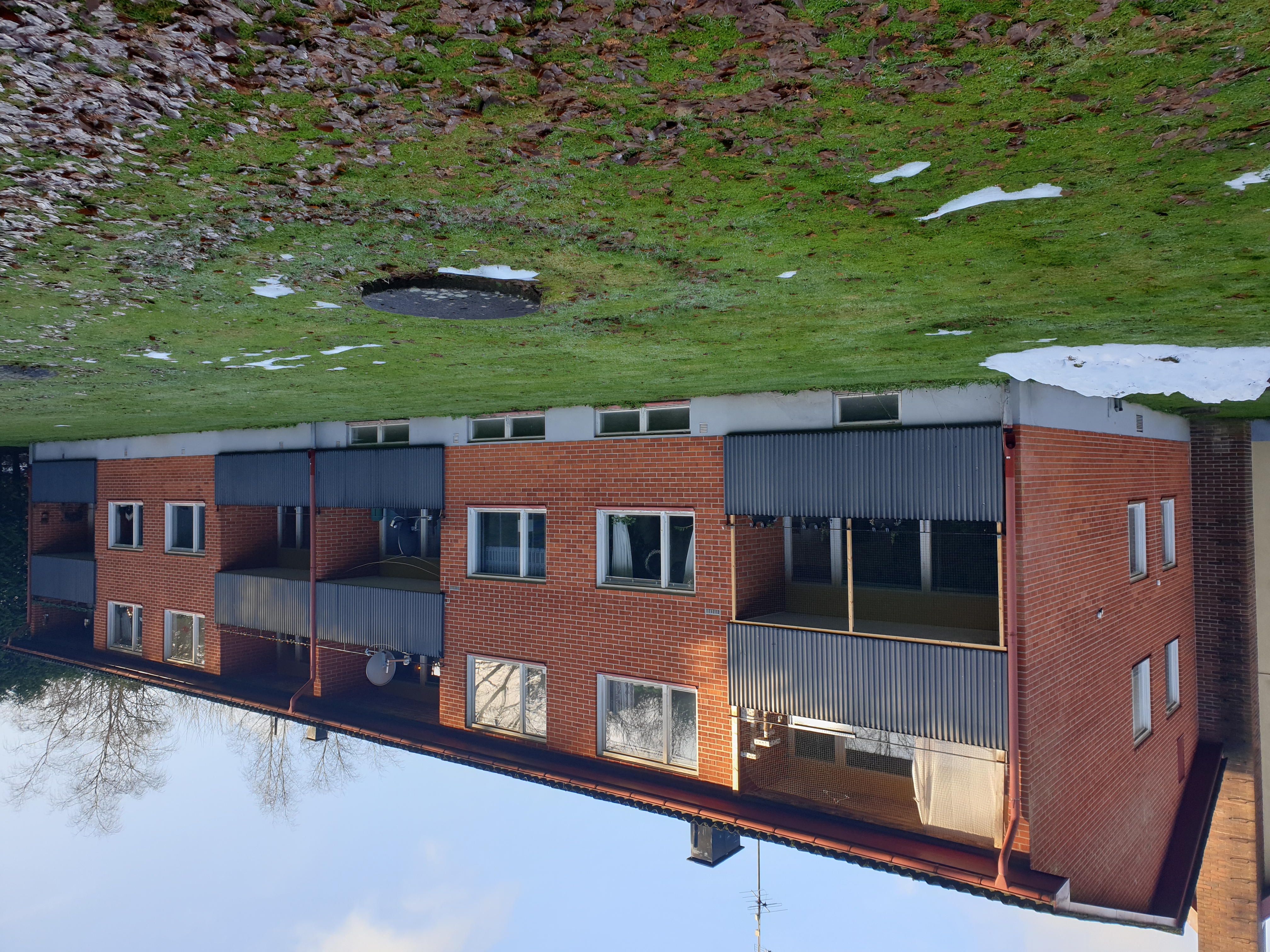 Vedbyvägen 6B — bild 2 av 2