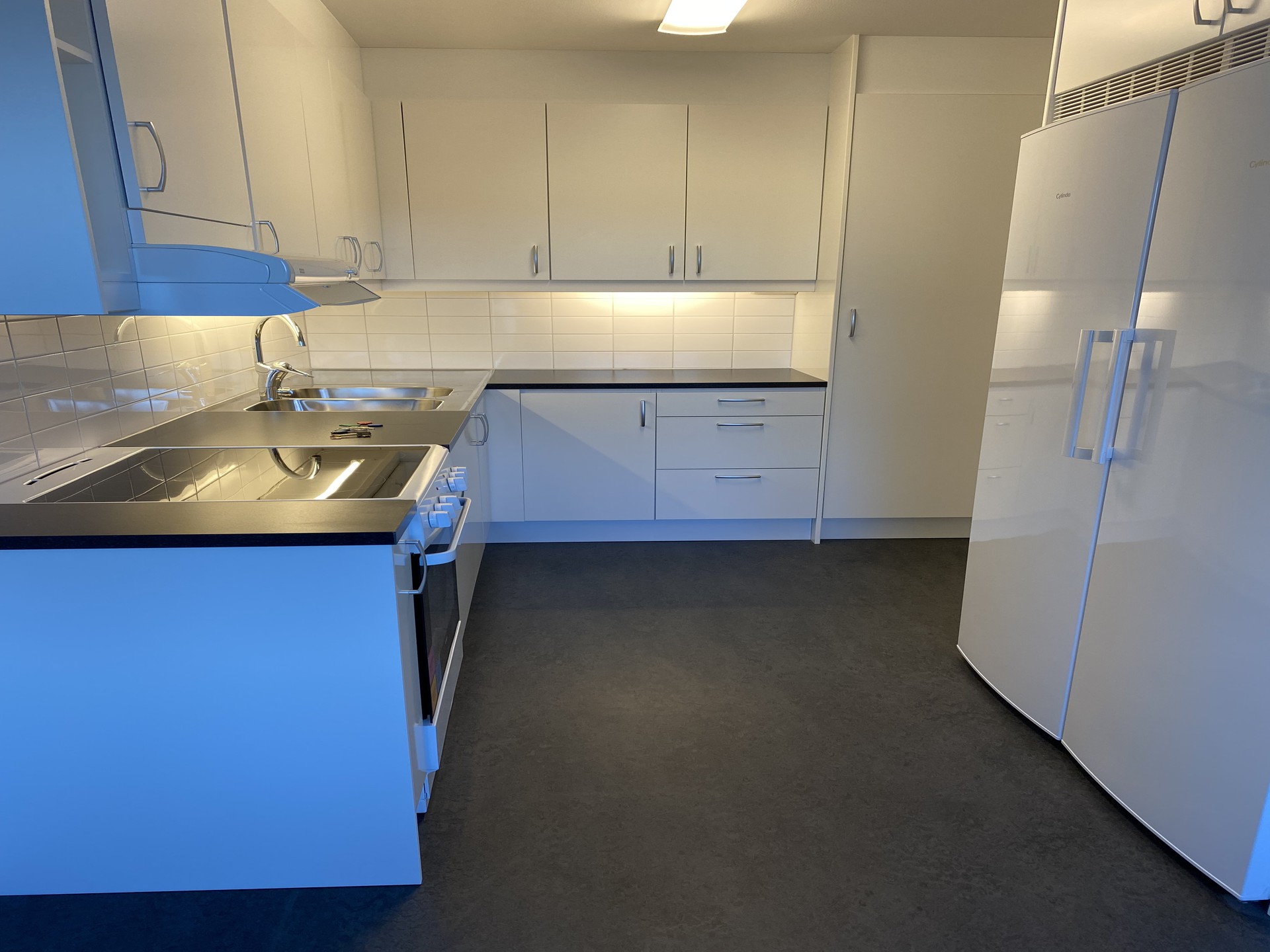 2 rum och kök, Upplands Väsby — 8 622 kr/mån — bild 3
