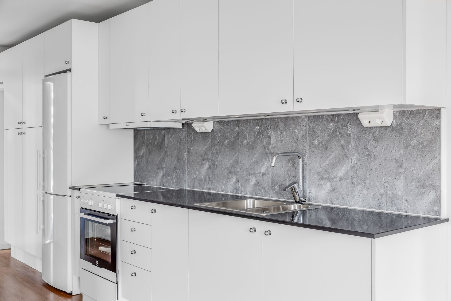 2 rum Sollentuna — 9 830 kr/mån | Bostadsögat