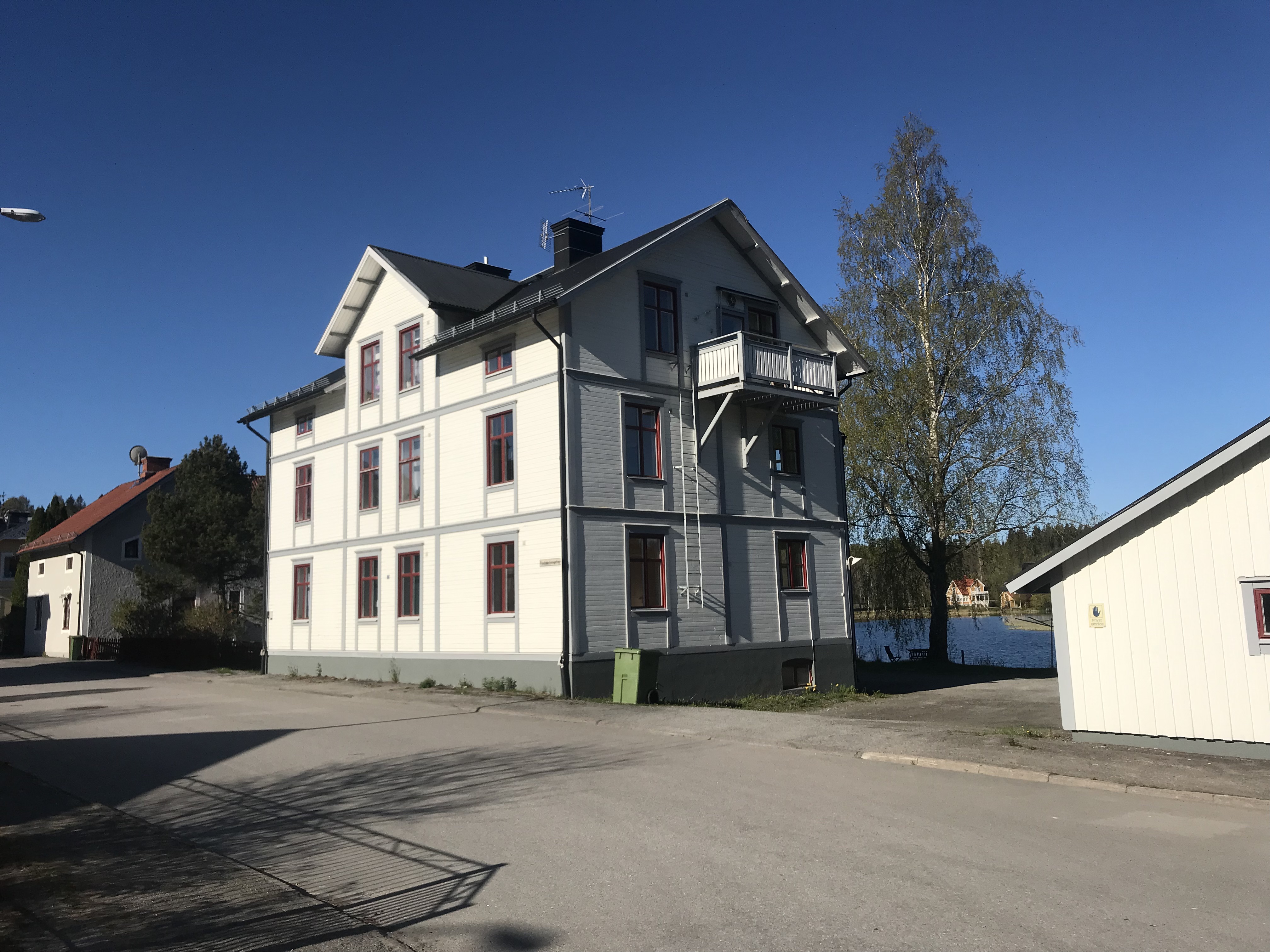 Rostvändaregatan 2