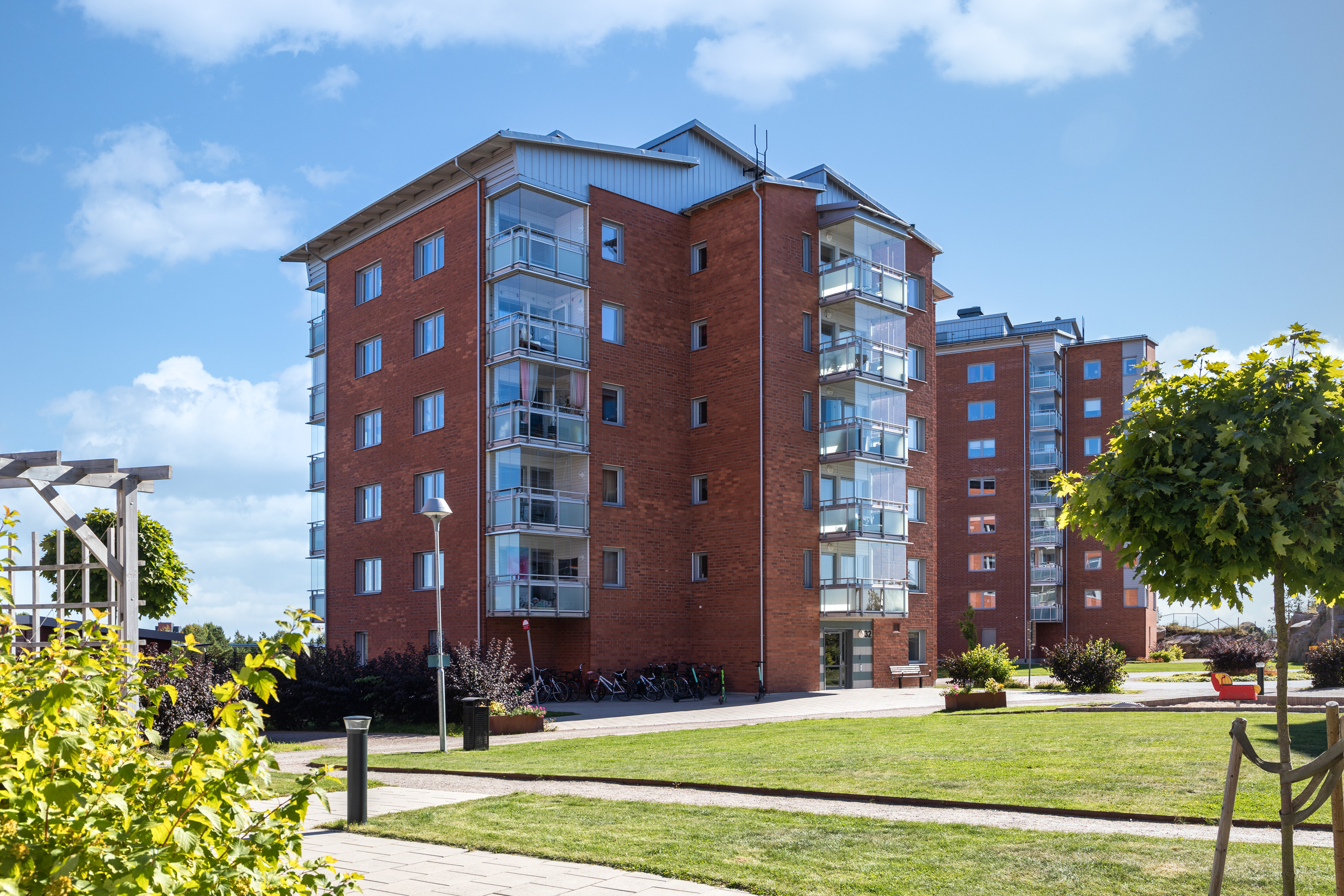 Rudsbergsvägen 32 — bild 1